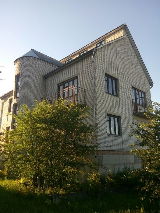 Обʼєкт нерухомості: 5 КІМ. БУДИНОК, ПЛОЩА - 200 м², ЦІНА - 35 000 $
 — HUBTRUST, Вінниця