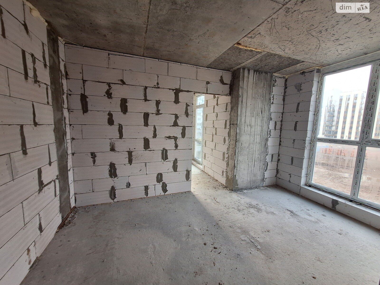 1 КІМ. КВАРТИРА, ПЛОЩА - 31.2 м², ЦІНА - 26 000 $
, вул. Сергія Зулінського