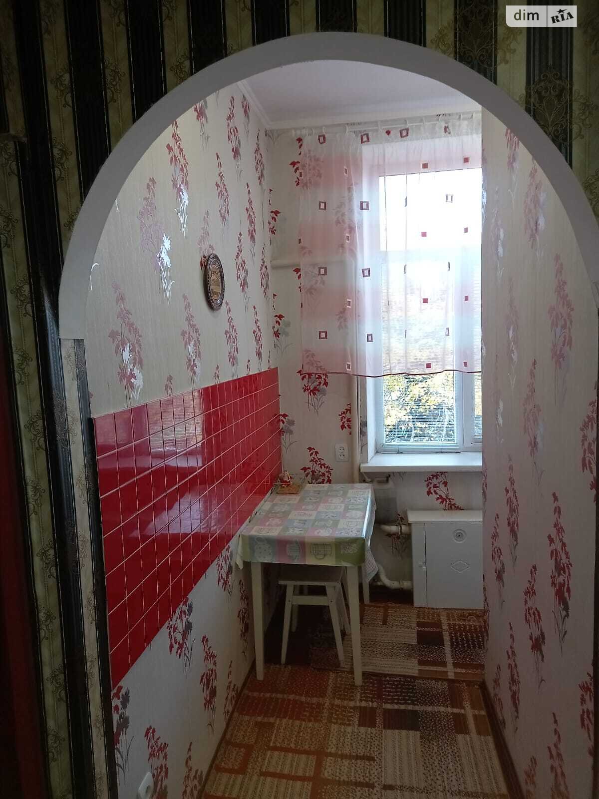 Обʼєкт нерухомості: 1 КІМ. КВАРТИРА, ПЛОЩА - 28 м², ЦІНА - 18 500 $
, вул. Соборна(Леніна) — HUBTRUST, Вінниця