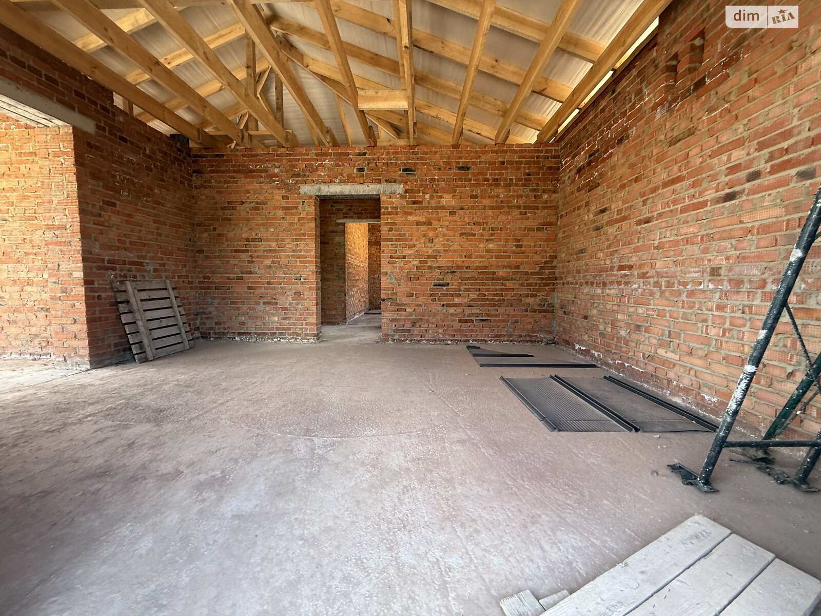 Обʼєкт нерухомості: 2 КІМ. БУДИНОК, ПЛОЩА - 80 м², ЦІНА - 63 000 $
, пров. Родинний — HUBTRUST, Вінниця