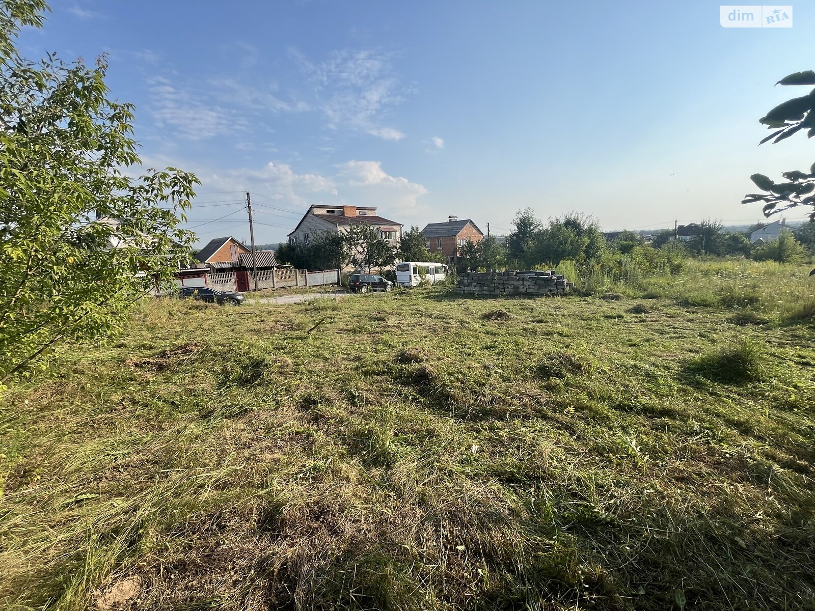 ПЛОЩА - 10 CОТ., ЦІНА - 12 000 $
, вулиця Крутнівська