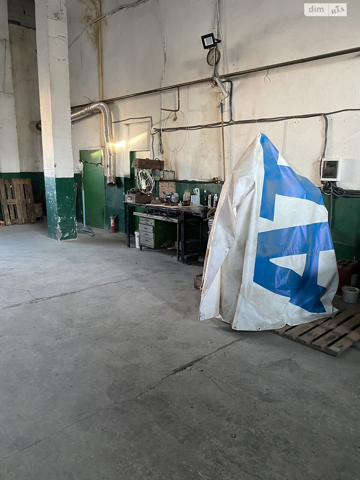 Обʼєкт нерухомості: ПЛОЩА - 800 м², ЦІНА - 120 000 $
, вул. Промислова — HUBTRUST, Вінниця