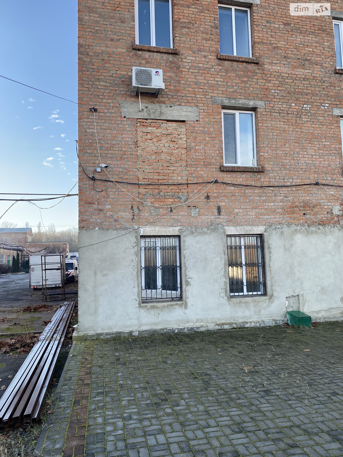 Обʼєкт нерухомості: ПЛОЩА - 800 м², ЦІНА - 120 000 $
, вул. Промислова — HUBTRUST, Вінниця