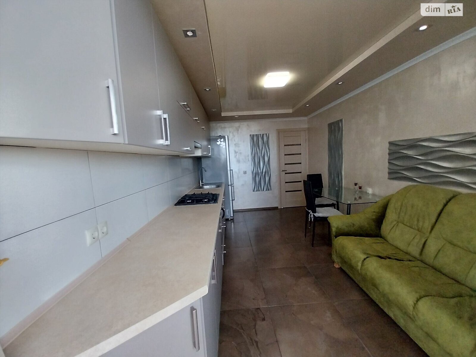 1 КІМ. КВАРТИРА, ПЛОЩА - 47 м², ЦІНА - 15 000 $
, пров. Костя Широцького