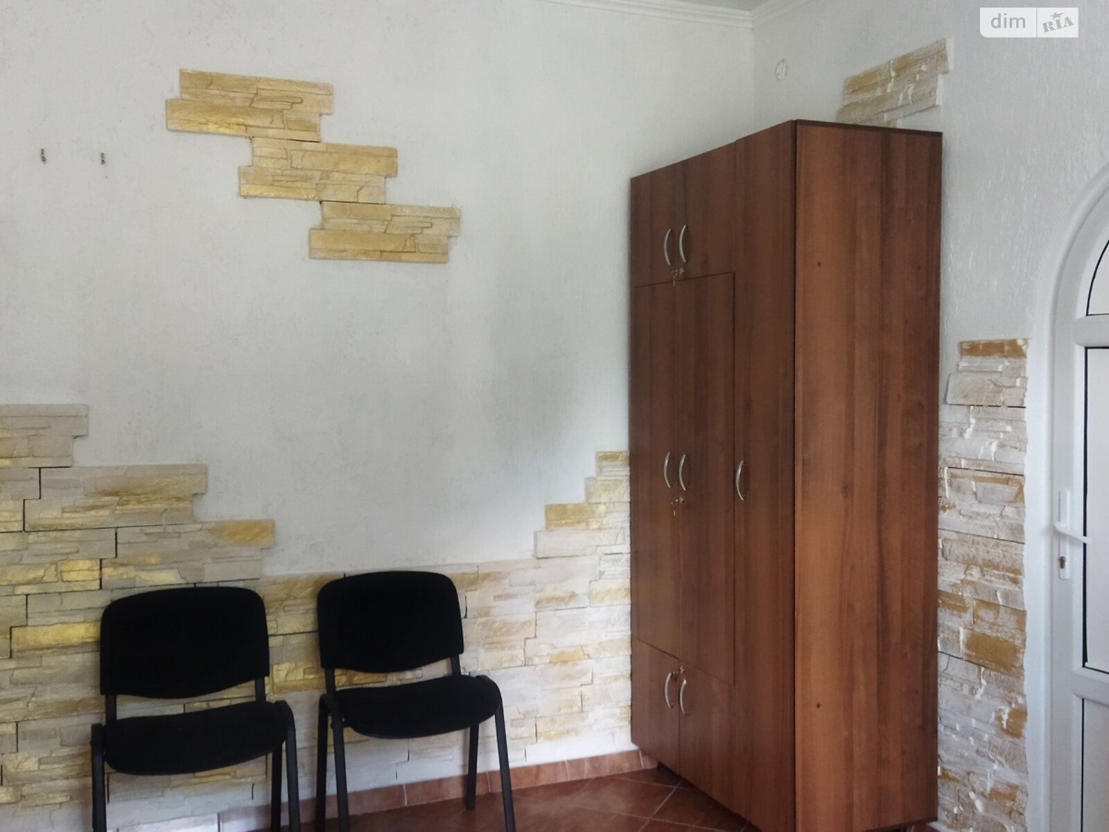 Обʼєкт нерухомості: ПЛОЩА - 26.6 м², ЦІНА - 5 000 $
, вул. Гетьмана Мазепи(Чехова) — HUBTRUST, Вінниця