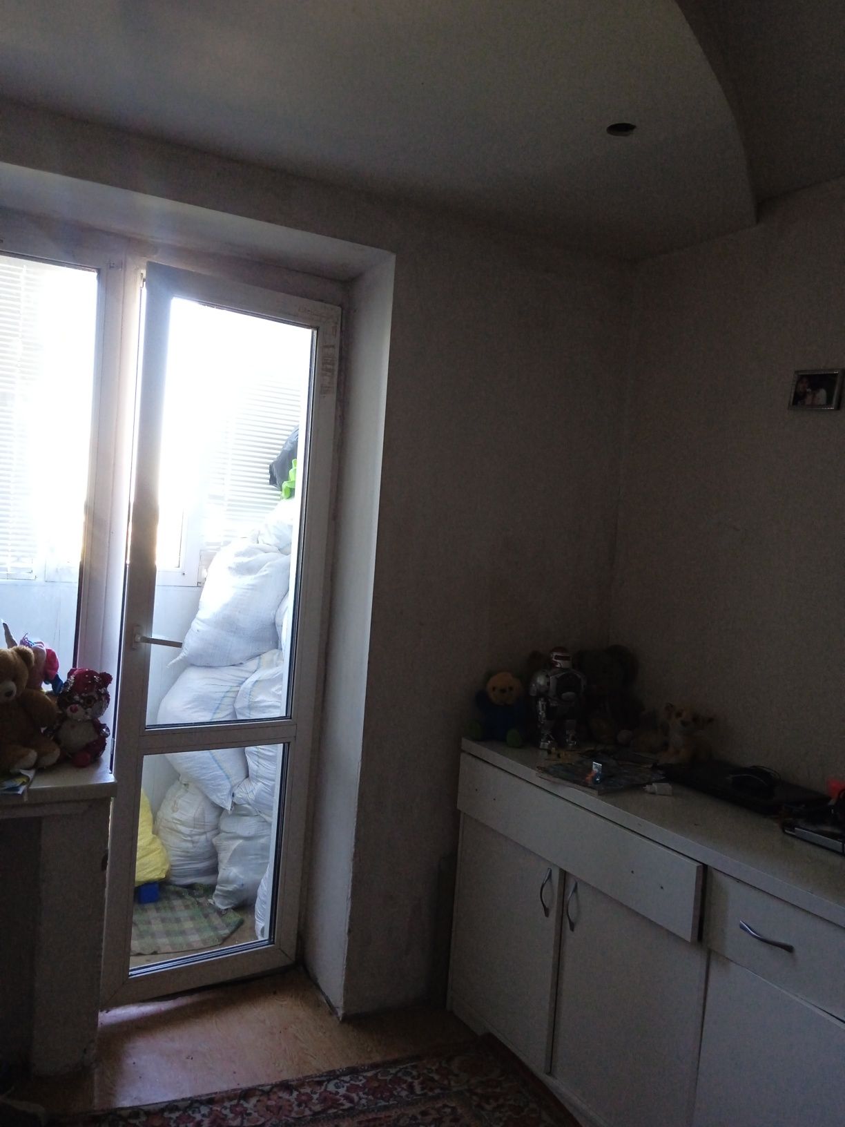 1 КІМ. КВАРТИРА, ПЛОЩА - 38.5 м², ЦІНА - 25 000 $
