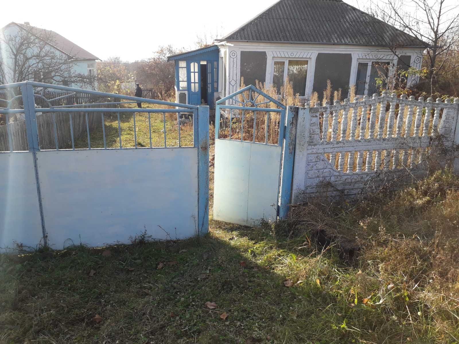 3 КІМ. БУДИНОК, ПЛОЩА - 100 м², ЦІНА - 15 000 $
