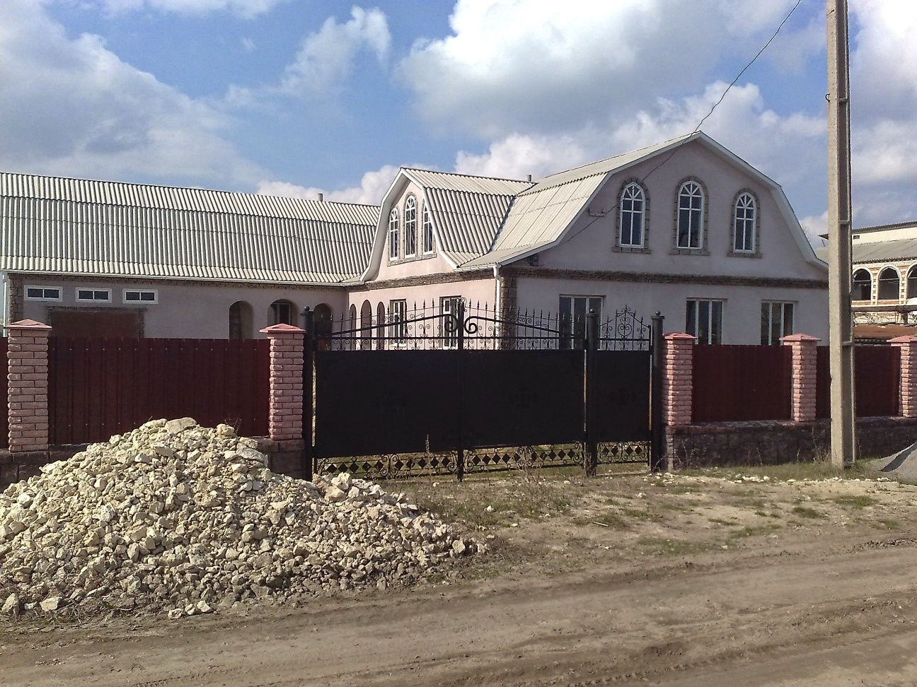 5 КІМ. БУДИНОК, ПЛОЩА - 150 м², ЦІНА - 19 000 $
