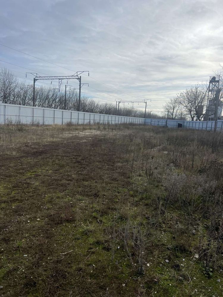 ПЛОЩА - 70 м², ЦІНА - 180 000 $
