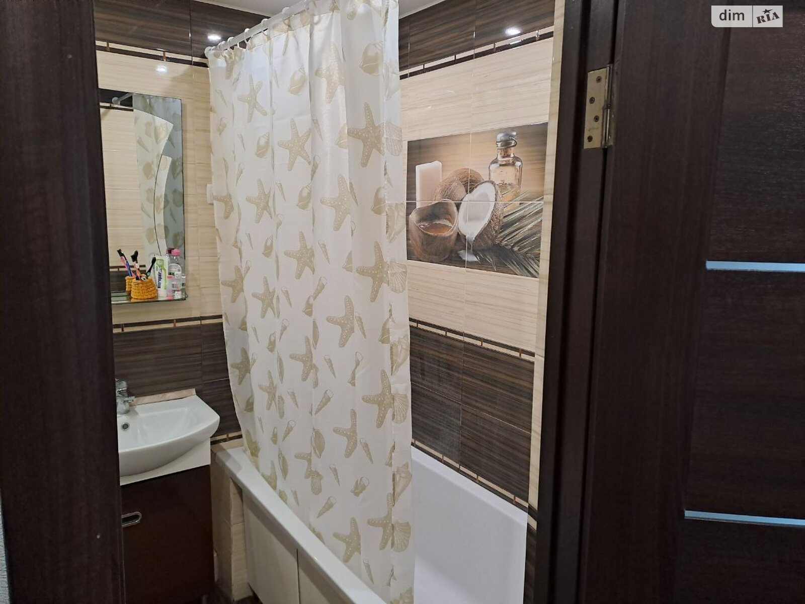 Обʼєкт нерухомості: 1 КІМ. КВАРТИРА, ПЛОЩА - 40 м², ЦІНА - 56 000 $
, вул. Садова — HUBTRUST, Вінниця