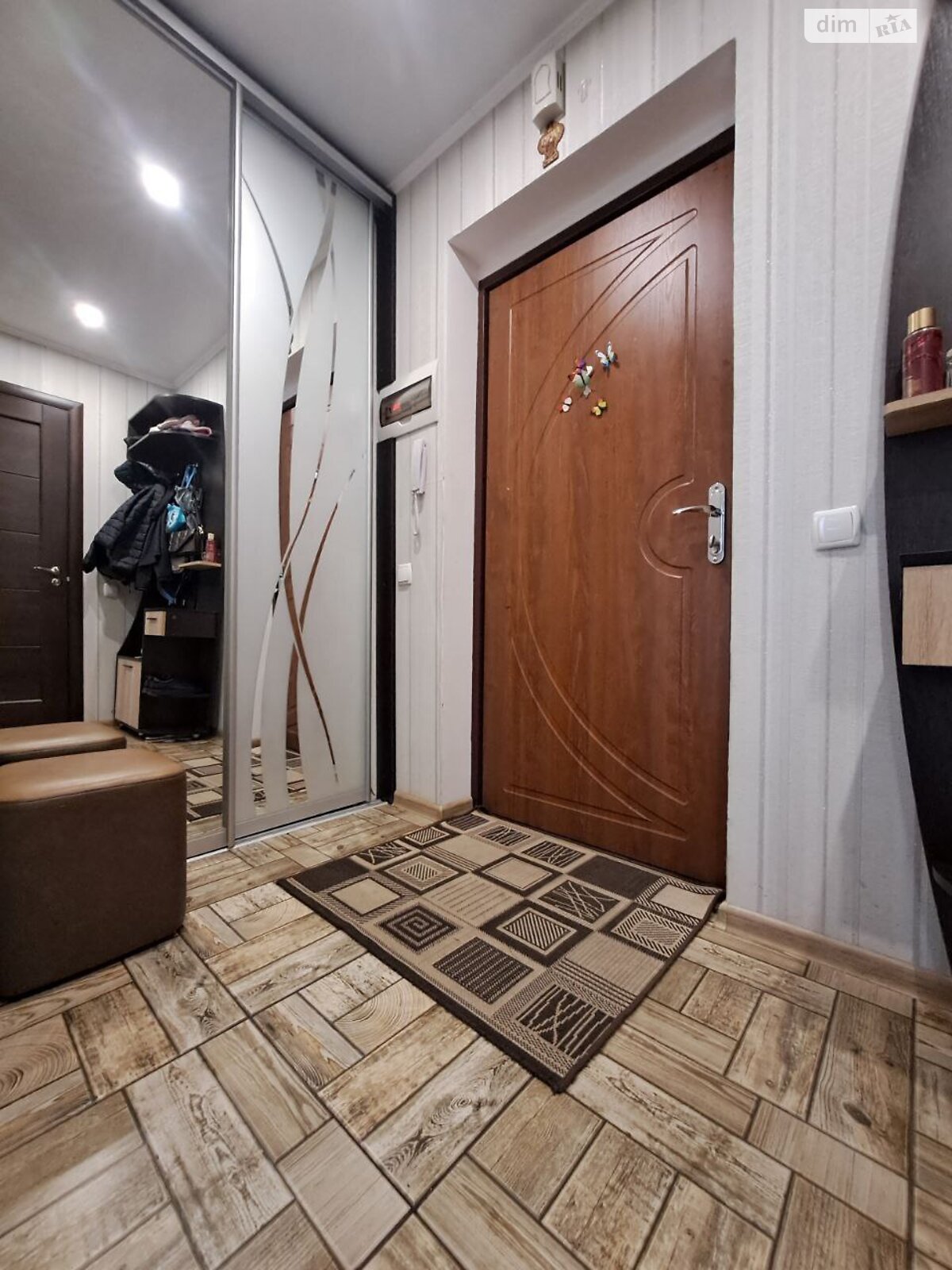 Обʼєкт нерухомості: 1 КІМ. КВАРТИРА, ПЛОЩА - 40 м², ЦІНА - 56 000 $
, вул. Садова — HUBTRUST, Вінниця