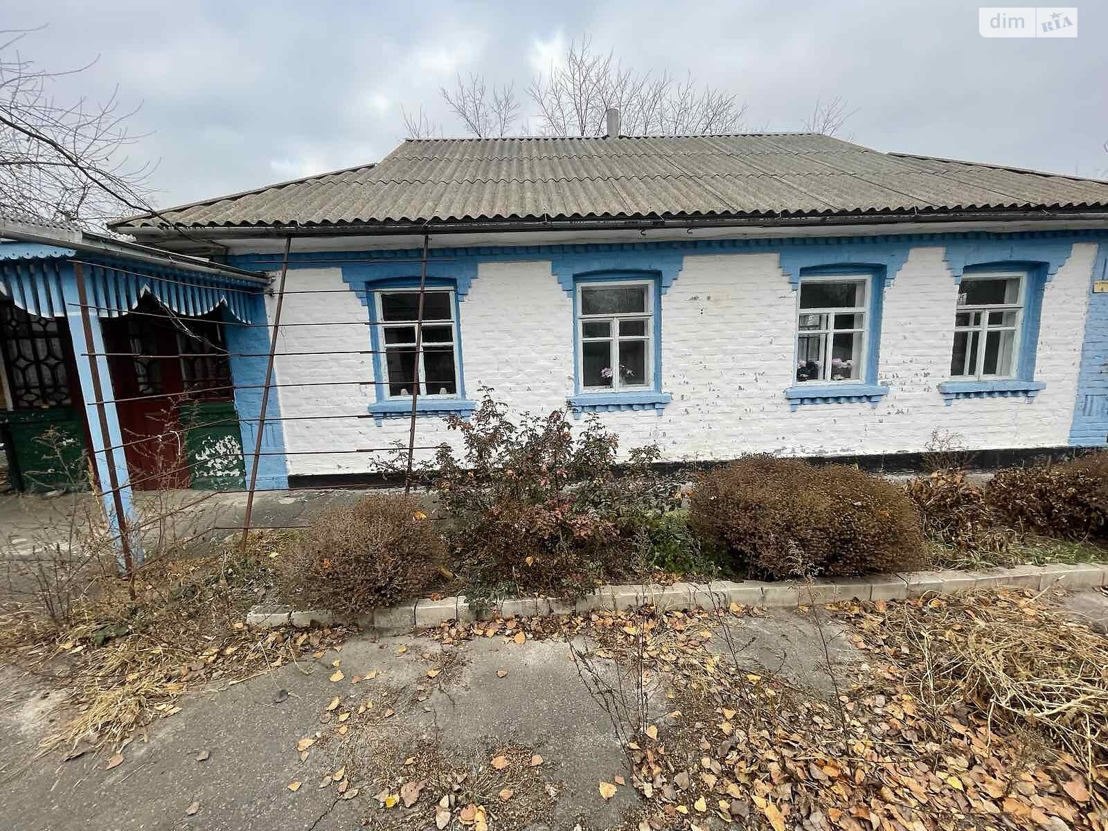 3 КІМ. БУДИНОК, ПЛОЩА - 70 м², ЦІНА - 10 000 $
