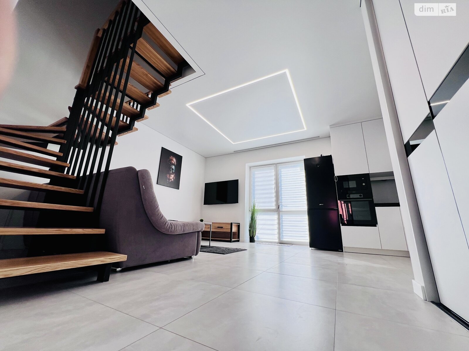3 КІМ. ТАУНХАУС, ПЛОЩА - 85 м², ЦІНА - 125 000 $

