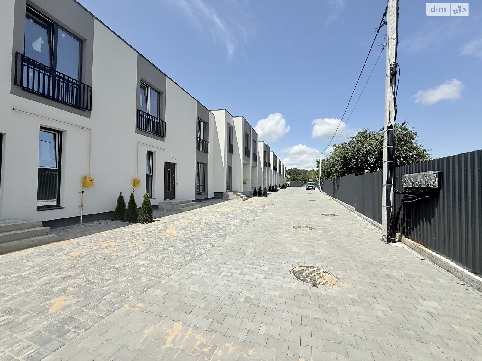 Обʼєкт нерухомості: 2 КІМ. ТАУНХАУС, ПЛОЩА - 82 м², ЦІНА - 60 000 $
 — HUBTRUST, Вінниця