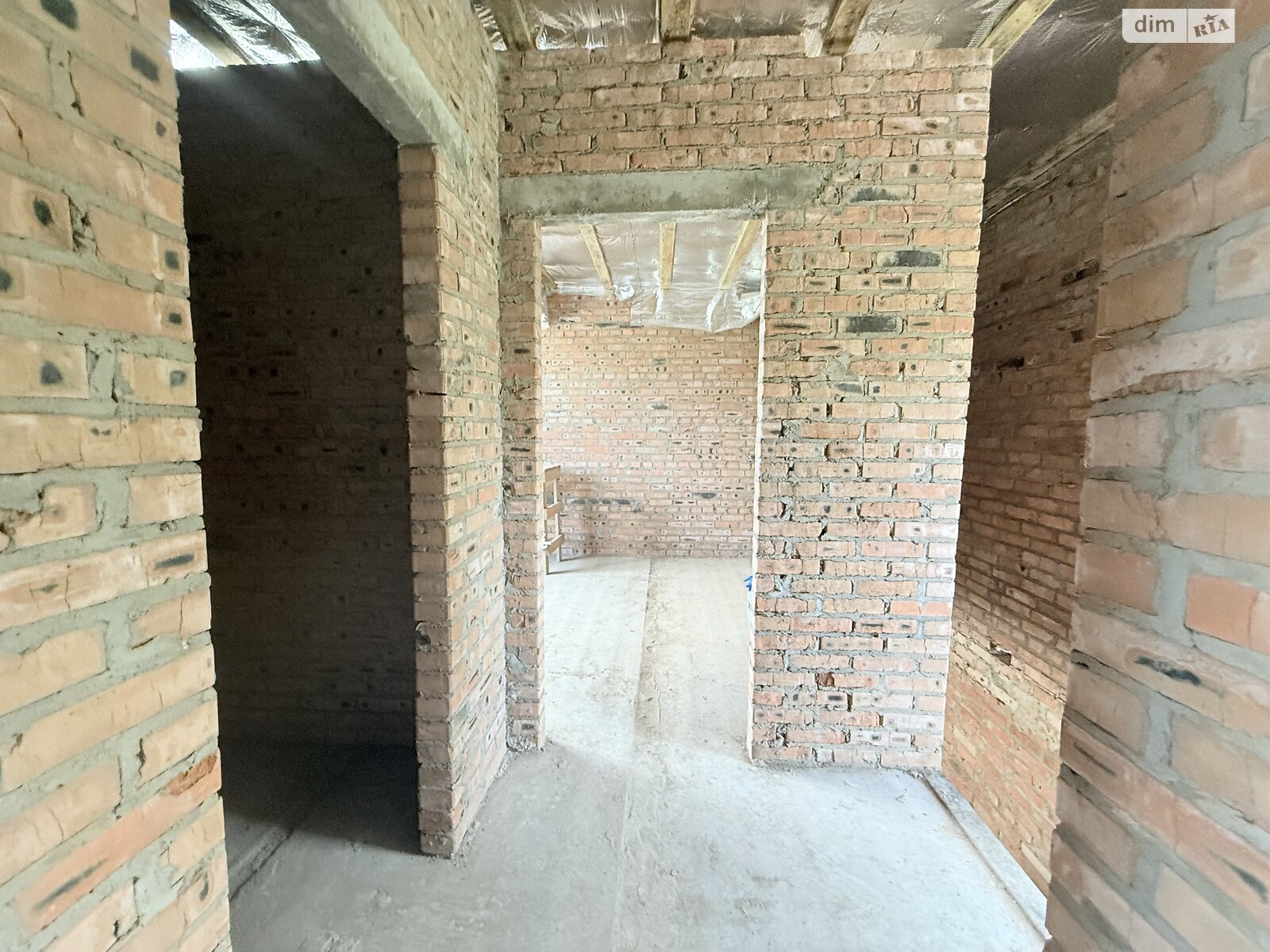 Обʼєкт нерухомості: 2 КІМ. ТАУНХАУС, ПЛОЩА - 82 м², ЦІНА - 60 000 $
 — HUBTRUST, Вінниця