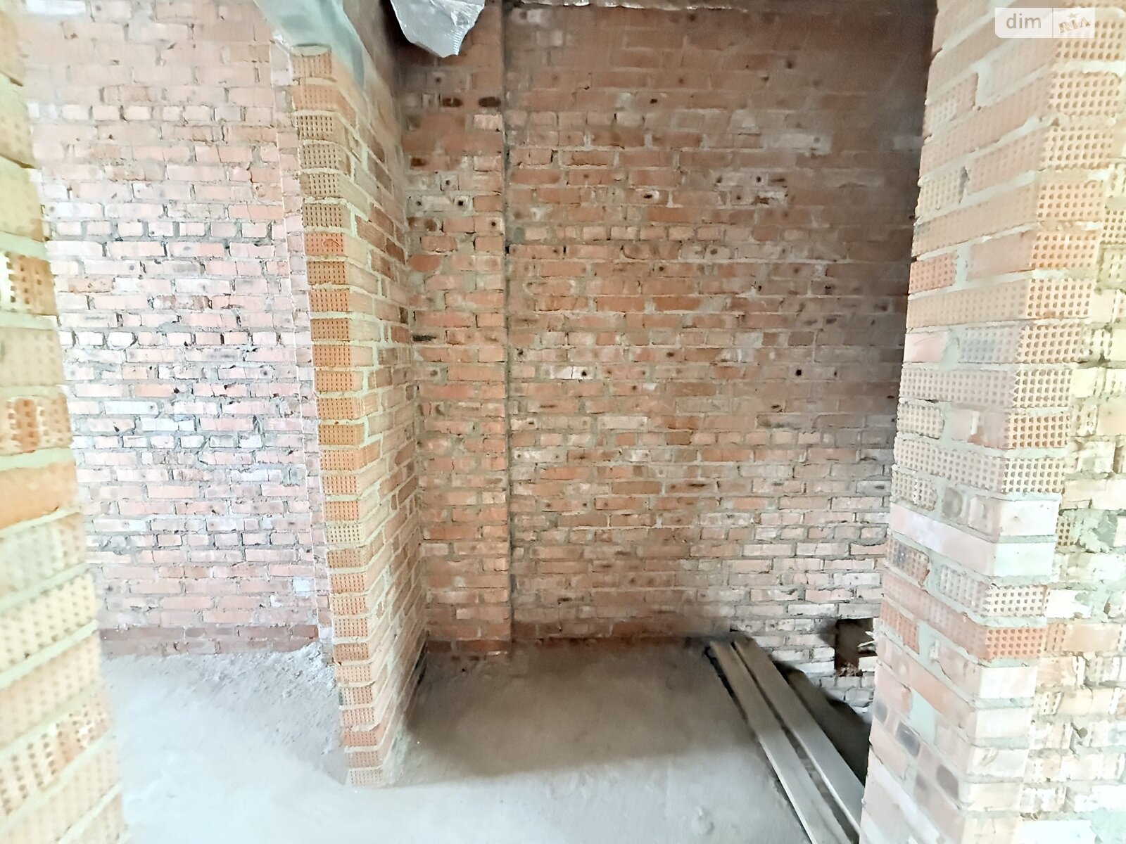 Обʼєкт нерухомості: 2 КІМ. ТАУНХАУС, ПЛОЩА - 73 м², ЦІНА - 53 000 $
, вул. Лесі Українки — HUBTRUST, Вінниця