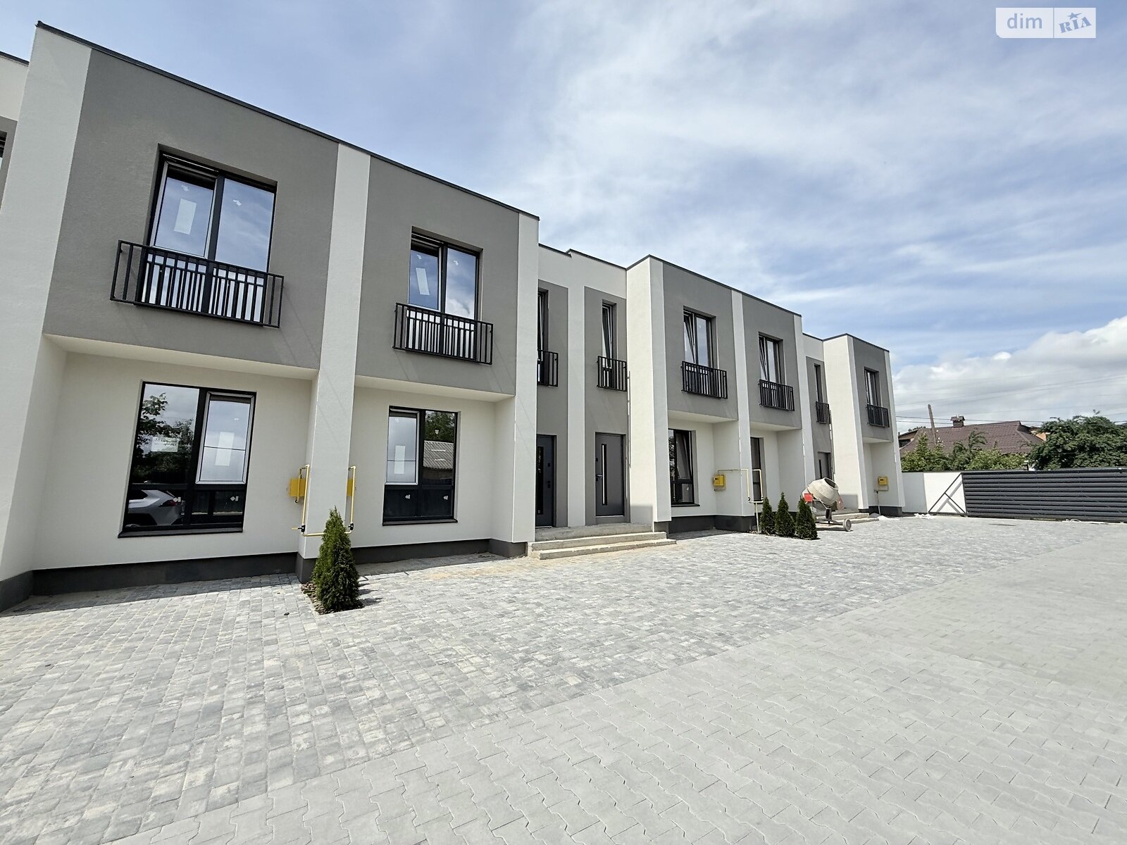 Обʼєкт нерухомості: 2 КІМ. ТАУНХАУС, ПЛОЩА - 73 м², ЦІНА - 53 000 $
, вул. Лесі Українки — HUBTRUST, Вінниця