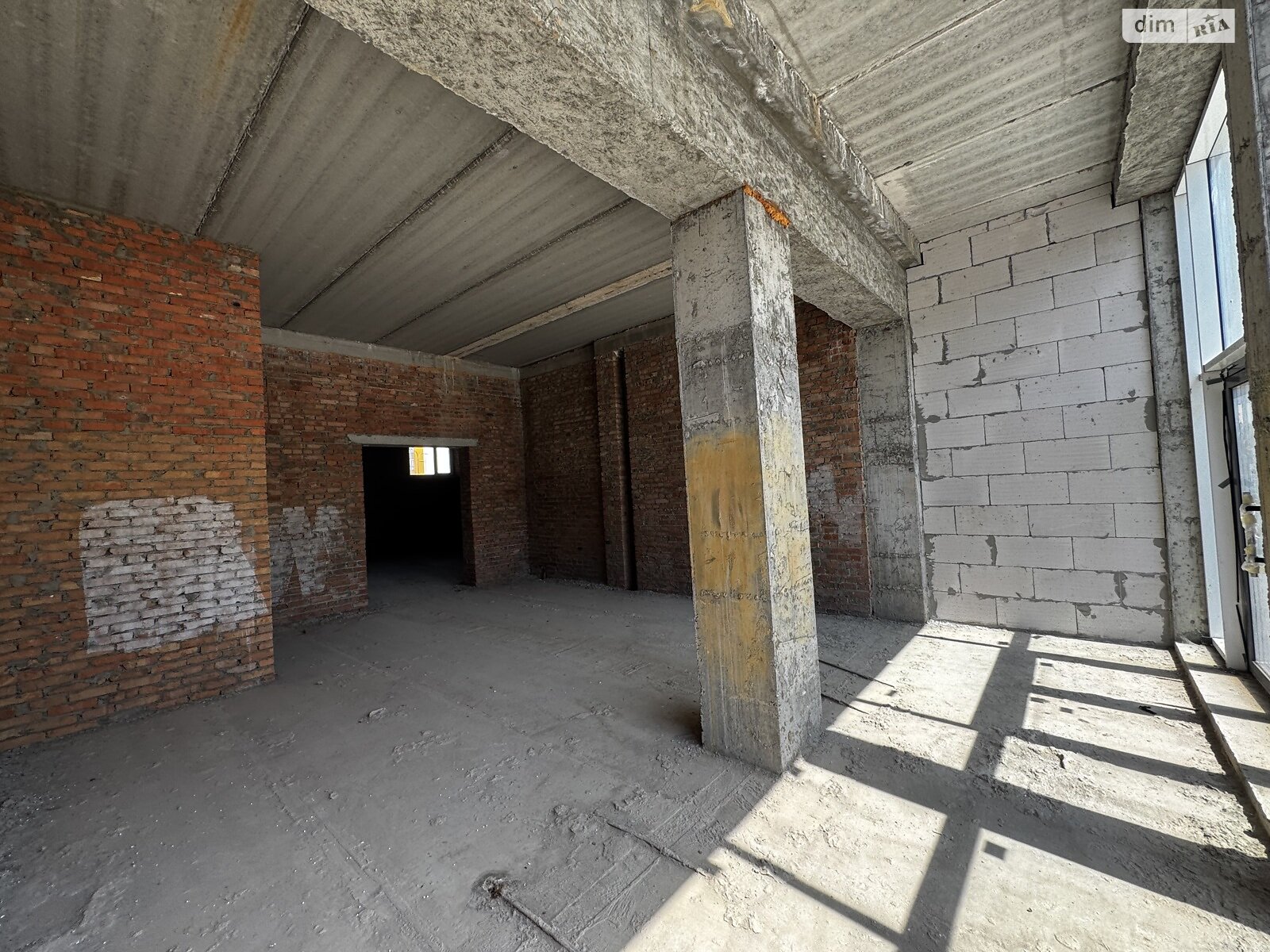 Обʼєкт нерухомості: ПЛОЩА - 450 м², ЦІНА - 2 500 $
, вул. Генерала Гандзюка — HUBTRUST, Вінниця