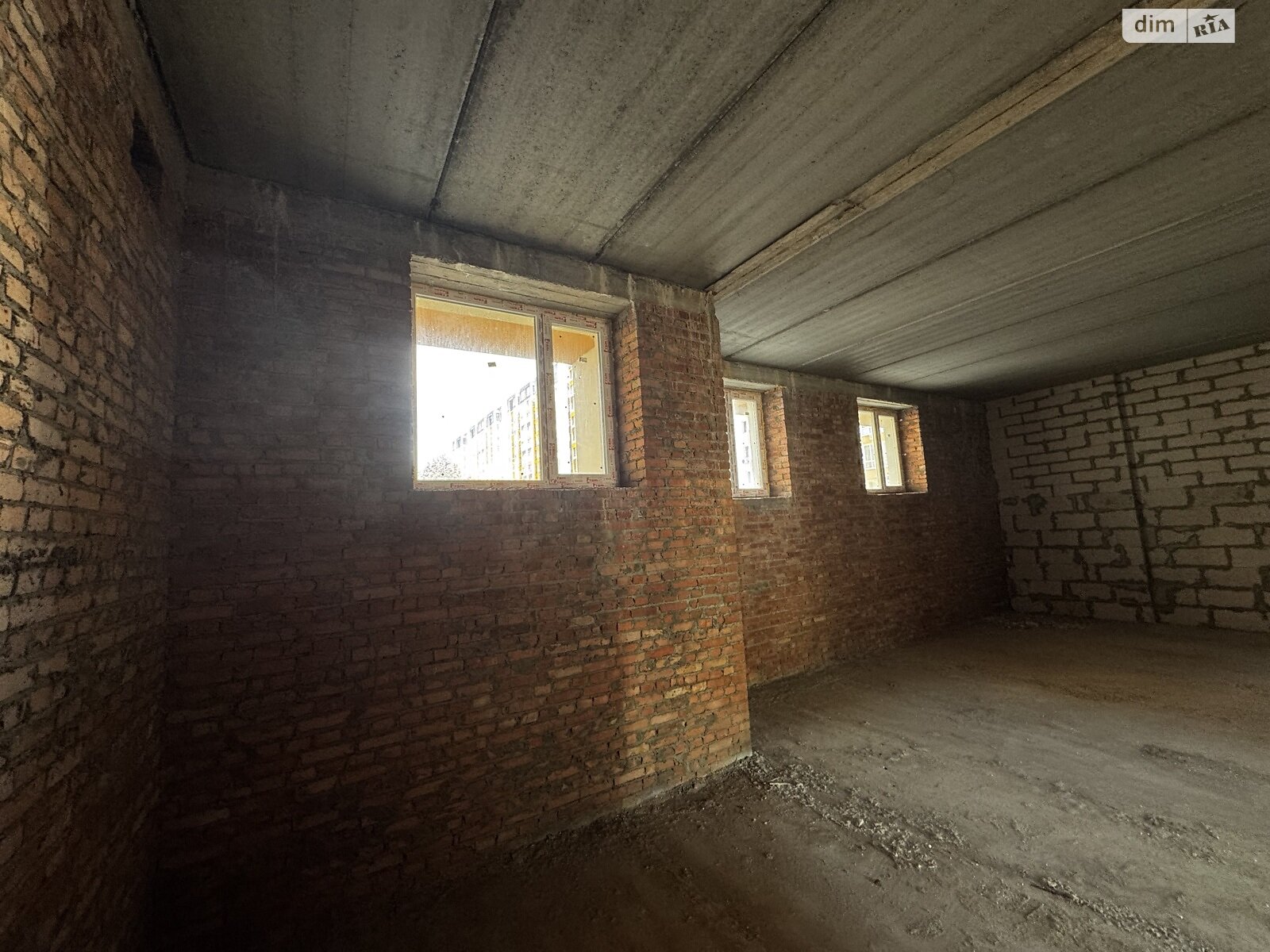 Обʼєкт нерухомості: ПЛОЩА - 450 м², ЦІНА - 2 500 $
, вул. Генерала Гандзюка — HUBTRUST, Вінниця