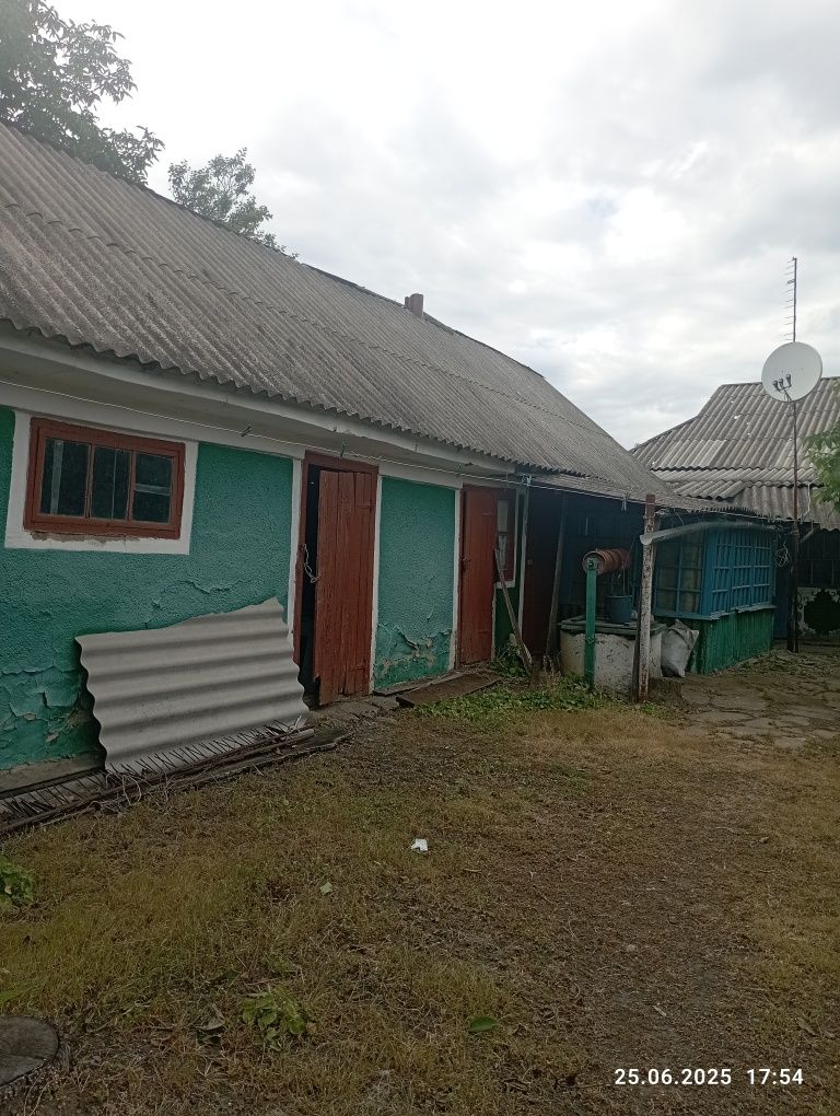 4 КІМ. БУДИНОК, ПЛОЩА - 100 м², ЦІНА - 4 000 $
