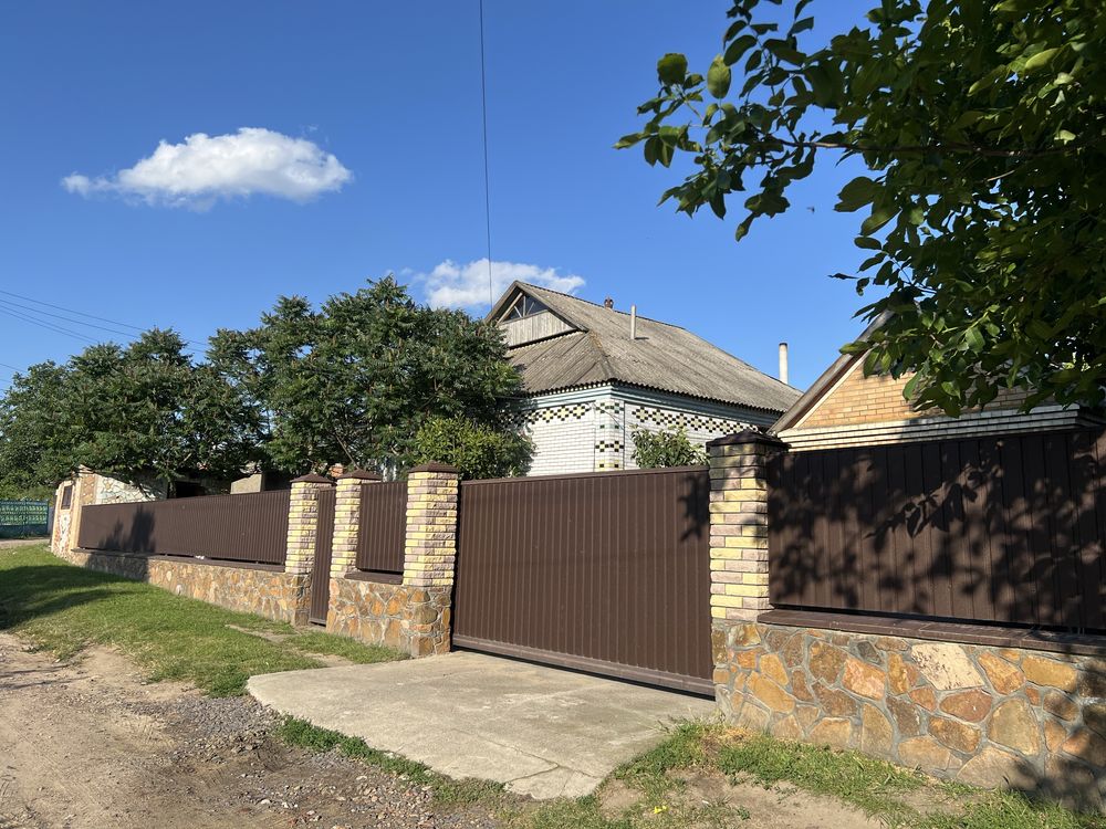 4 КІМ. БУДИНОК, ПЛОЩА - 115.3 м², ЦІНА - 36 000 $
