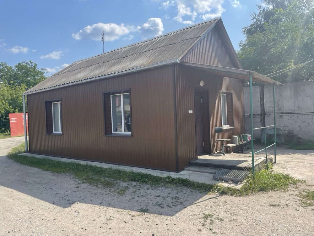 ПЛОЩА - 1000 м², ЦІНА - 230 000 $
