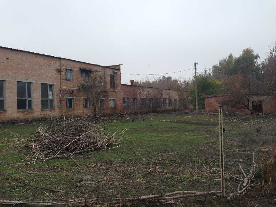ПЛОЩА - 1380 м², ЦІНА - 62 000 $
