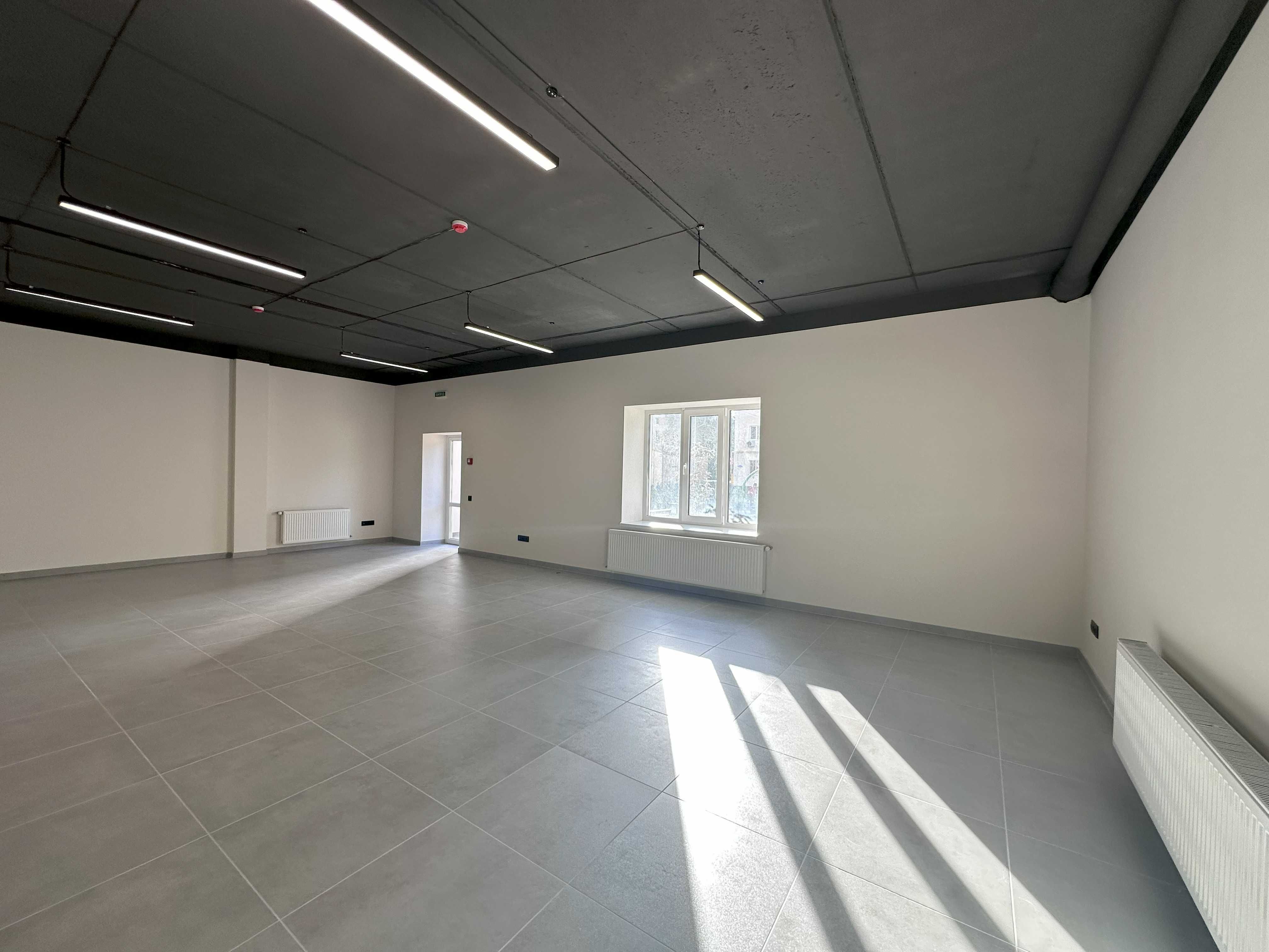 Обʼєкт нерухомості: ПЛОЩА - 682.4 м², ЦІНА - 5 500 $
 — HUBTRUST, Вінниця