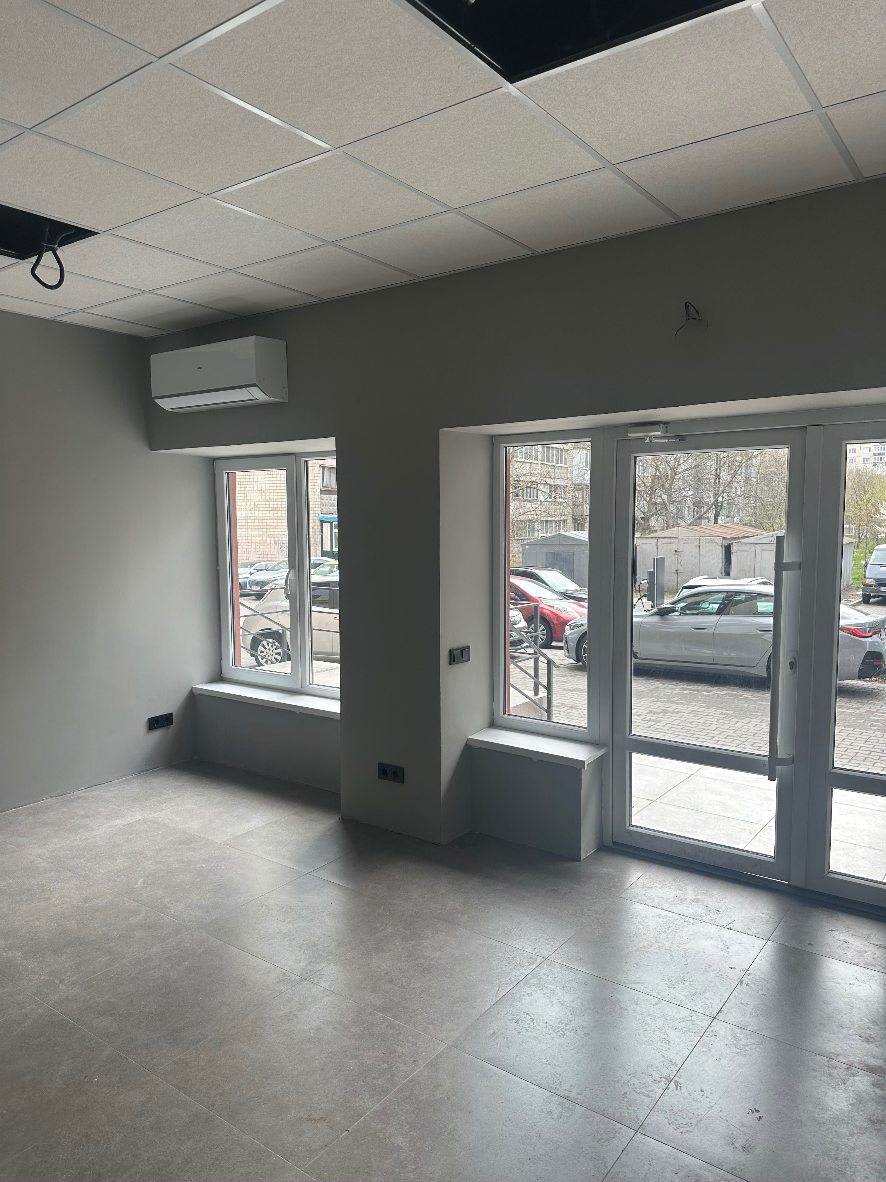 ПЛОЩА - 31 м², ЦІНА - 480 $
