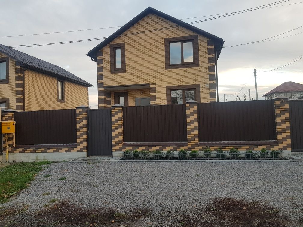 4 КІМ.  БУДИНОК ПЛОЩА – 120 м², ЦІНА – 210 000$, РАЙОН: Перемичка