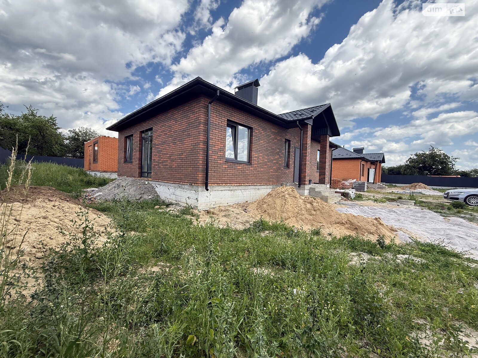3 КІМ. БУДИНОК, ПЛОЩА - 98 м², ЦІНА - 88 000 $
, вул. Цегельна