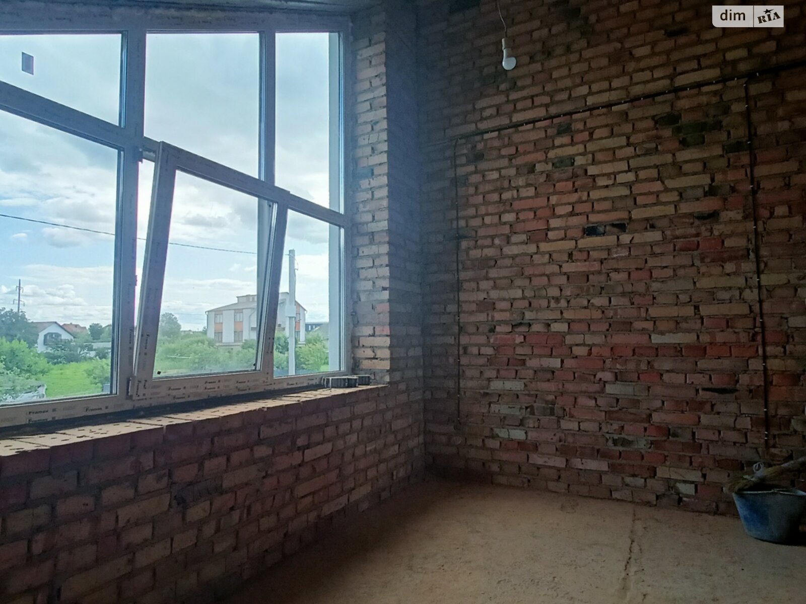 Обʼєкт нерухомості: 4 КІМ. БУДИНОК, ПЛОЩА - 125 м², ЦІНА - 135 000 $
, вул. Олеся Гончара — HUBTRUST, Вінниця