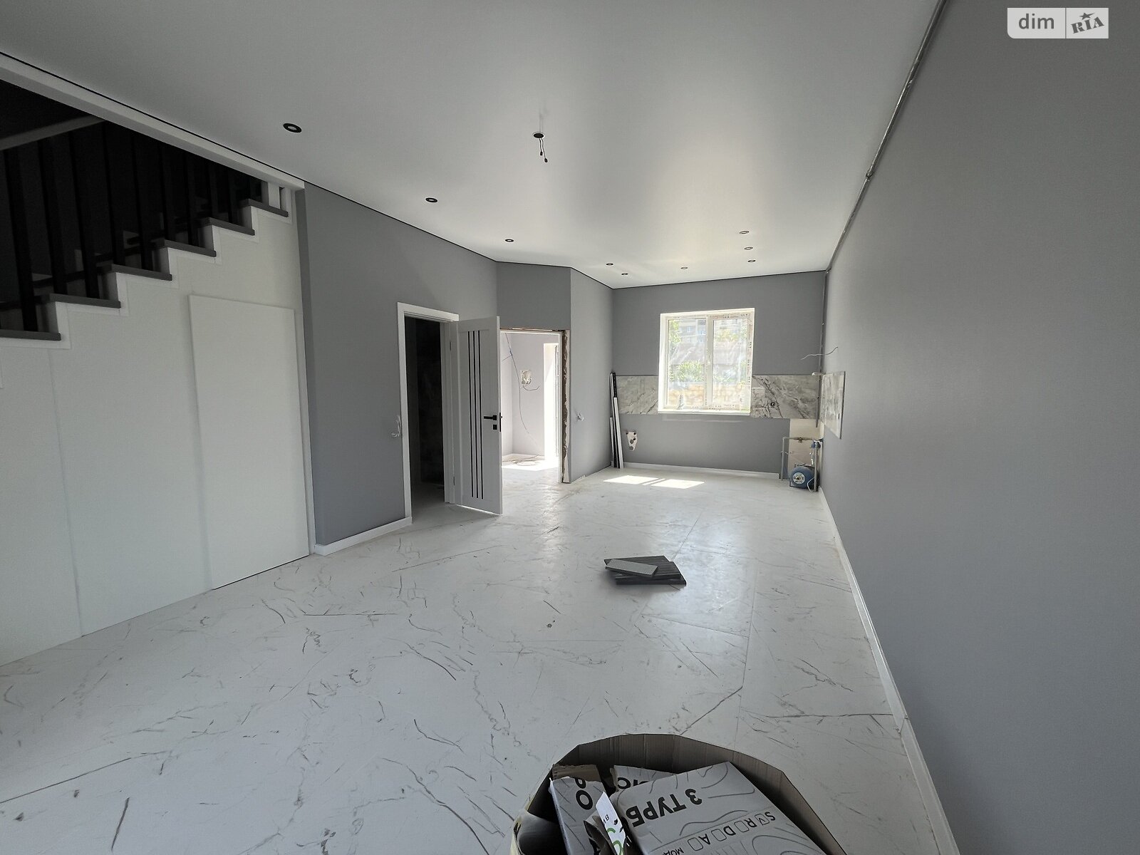 2 КІМ. ТАУНХАУС, ПЛОЩА - 73 м², ЦІНА - 73 000 $
