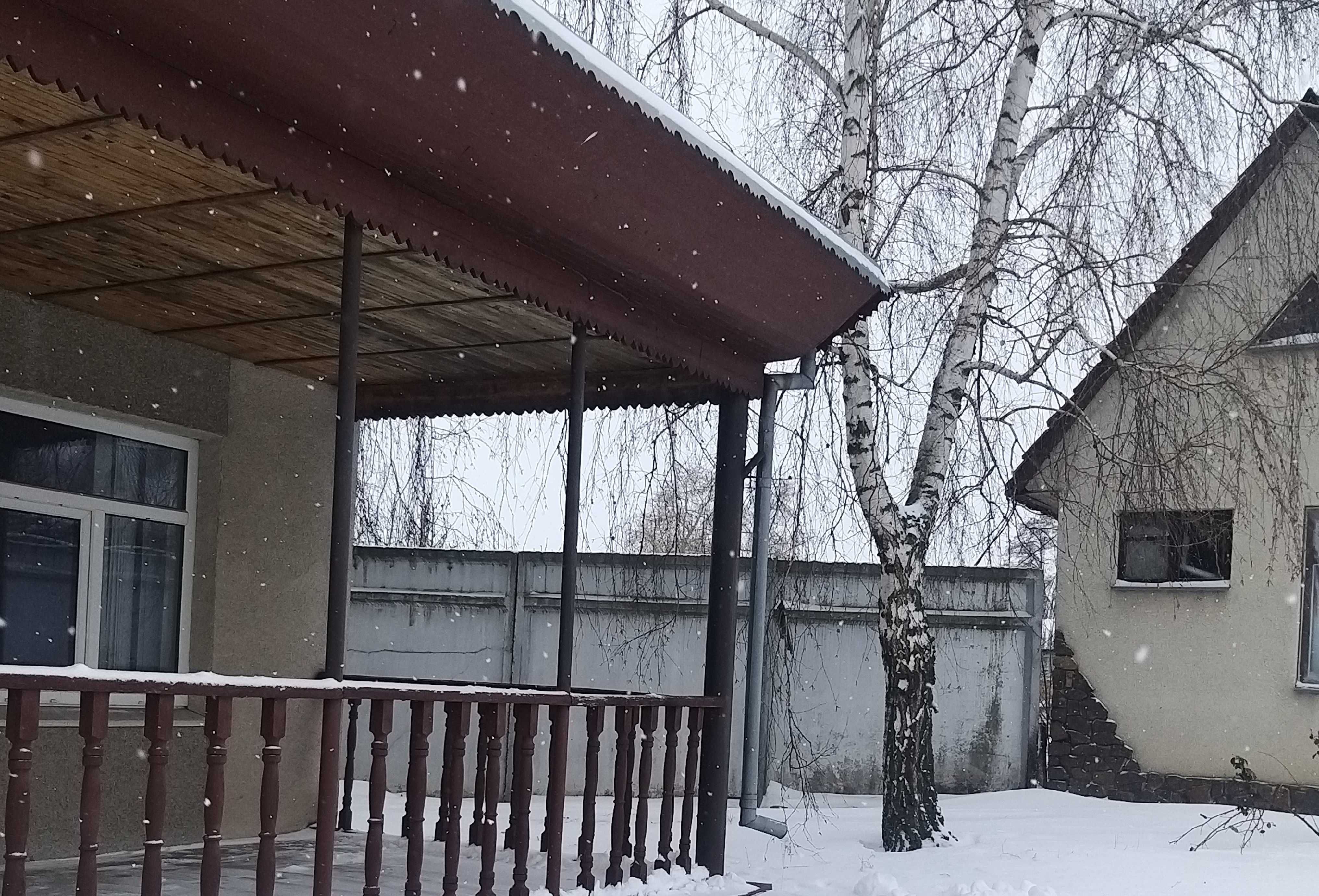 ПЛОЩА - 3842 м², ЦІНА - 220 000 $
