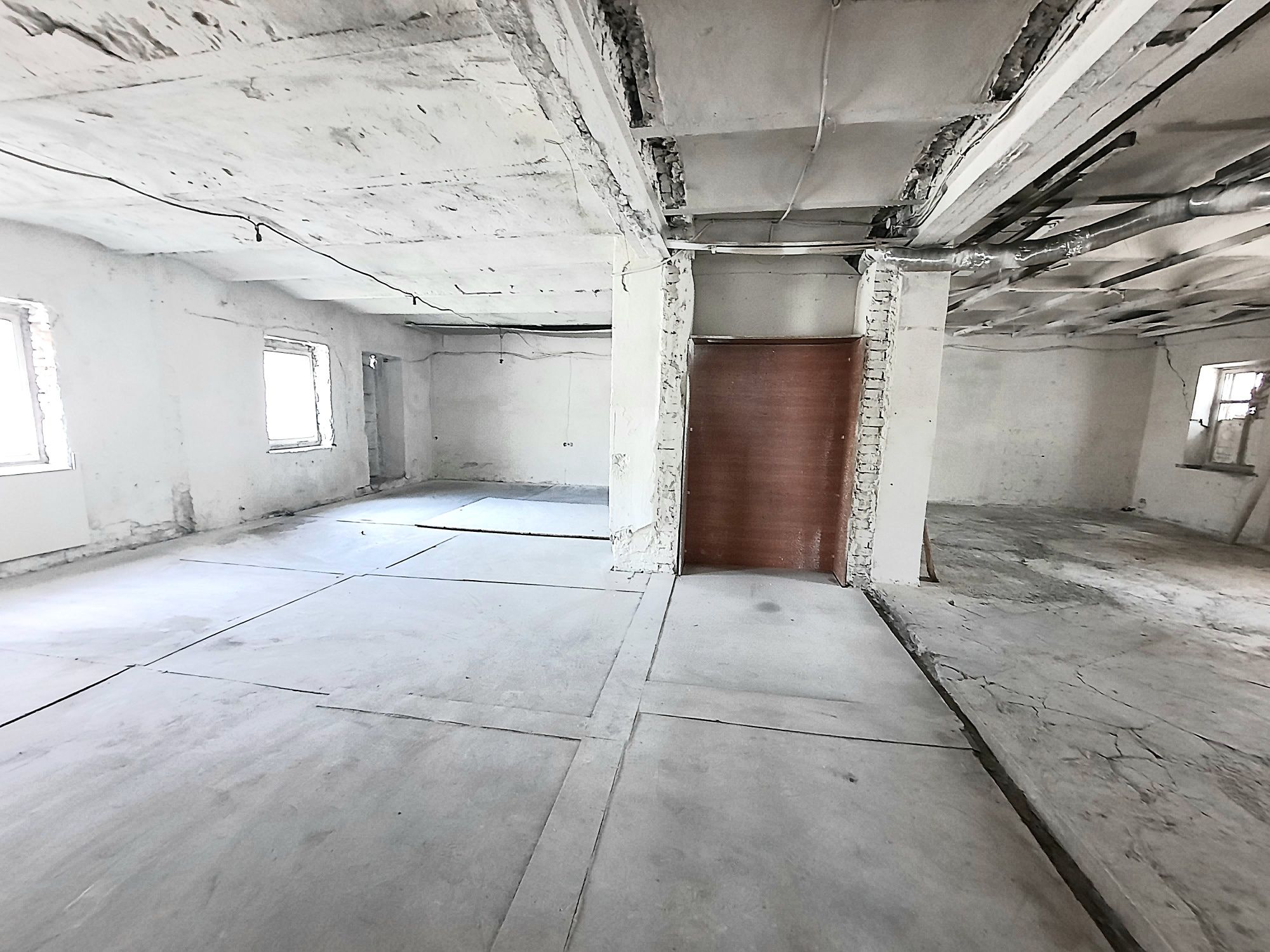 Обʼєкт нерухомості: ПЛОЩА - 180 м², ЦІНА - 390 $
 — HUBTRUST, Вінниця