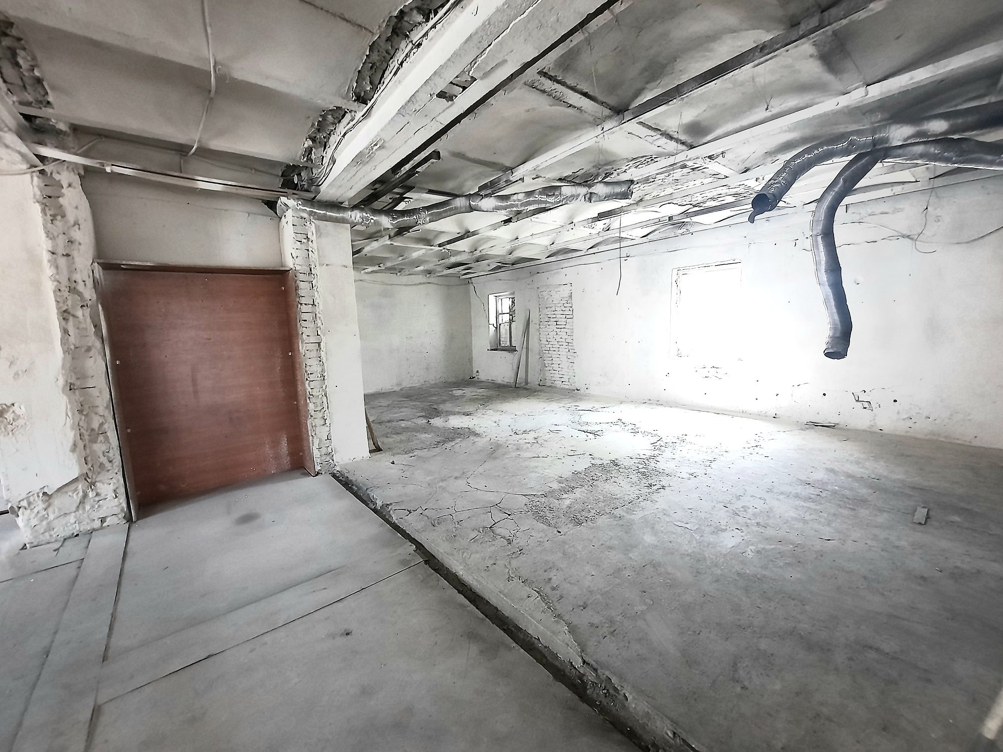 Обʼєкт нерухомості: ПЛОЩА - 180 м², ЦІНА - 390 $
 — HUBTRUST, Вінниця