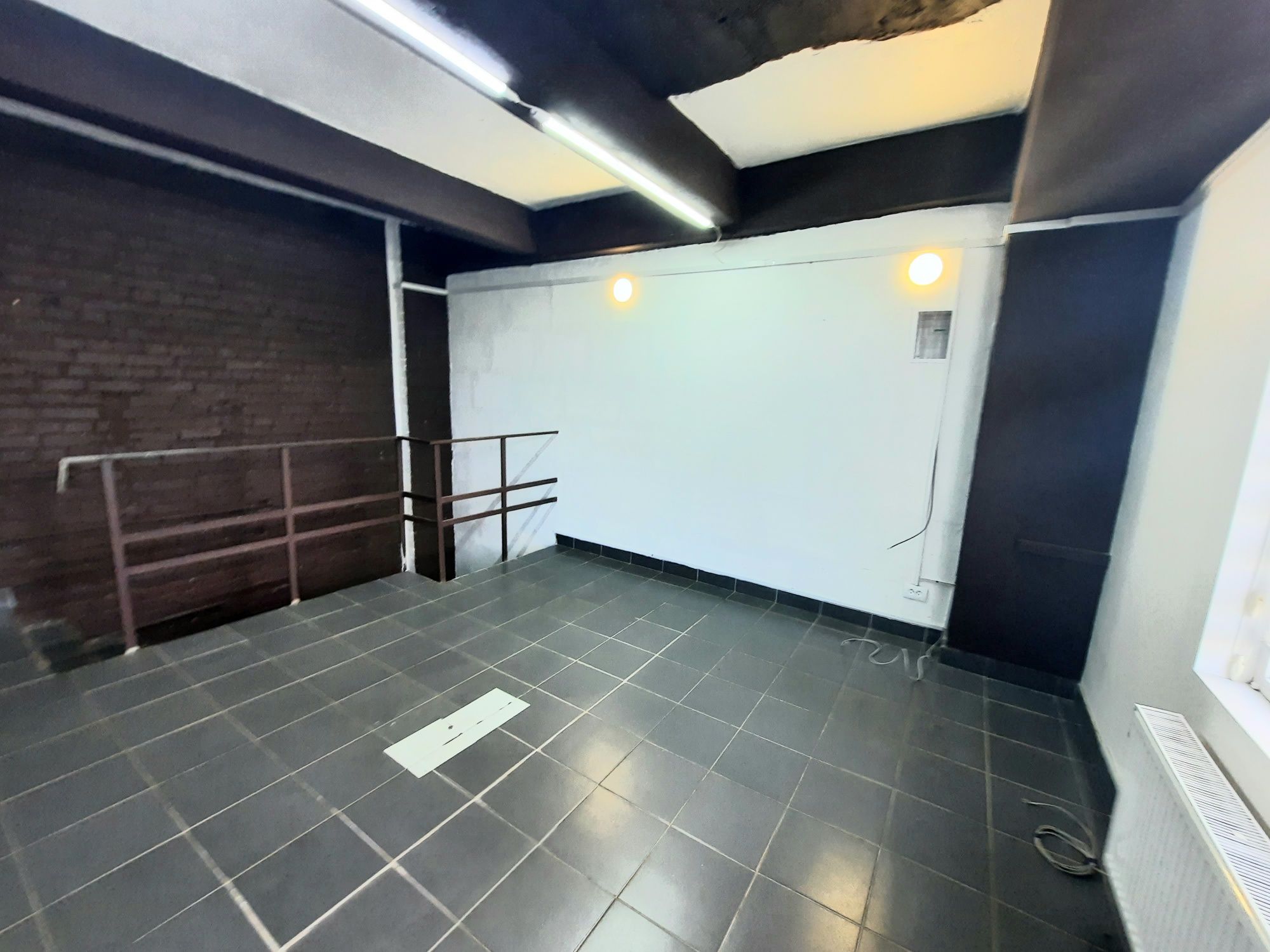 Обʼєкт нерухомості: ПЛОЩА - 50 м², ЦІНА - 132 $
 — HUBTRUST, Вінниця
