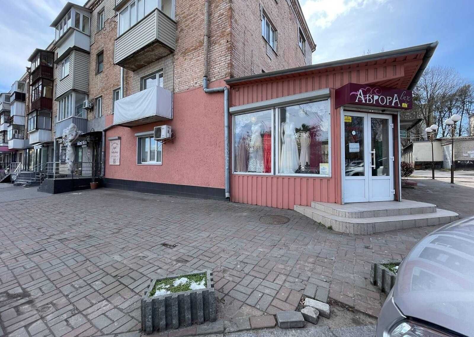 ПЛОЩА - 71 м², ЦІНА - 1 200 $

