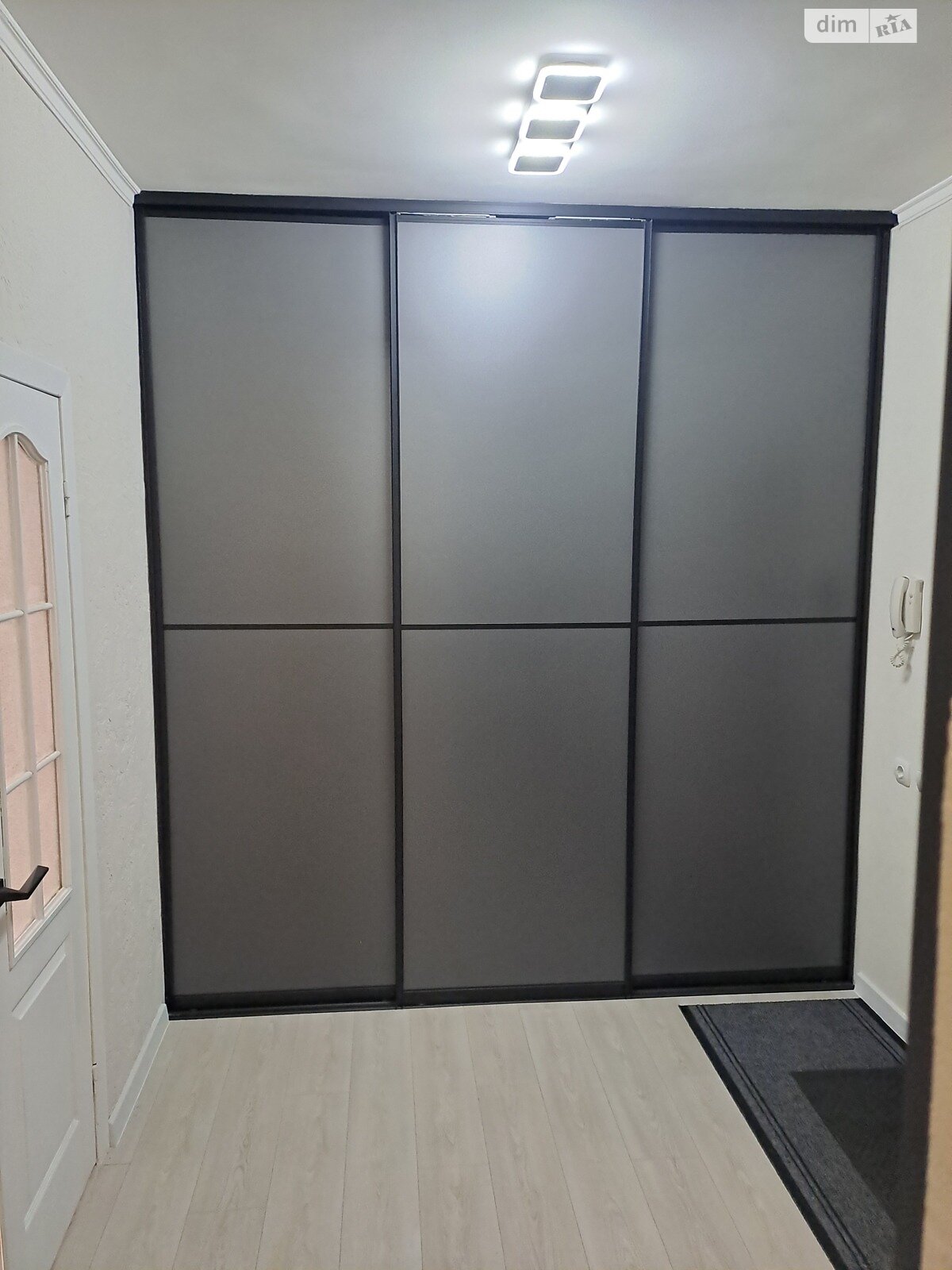 Обʼєкт нерухомості: 1 КІМ. КВАРТИРА, ПЛОЩА - 62.5 м², ЦІНА - 68 500 $
, вул. Стрілецька — HUBTRUST, Вінниця
