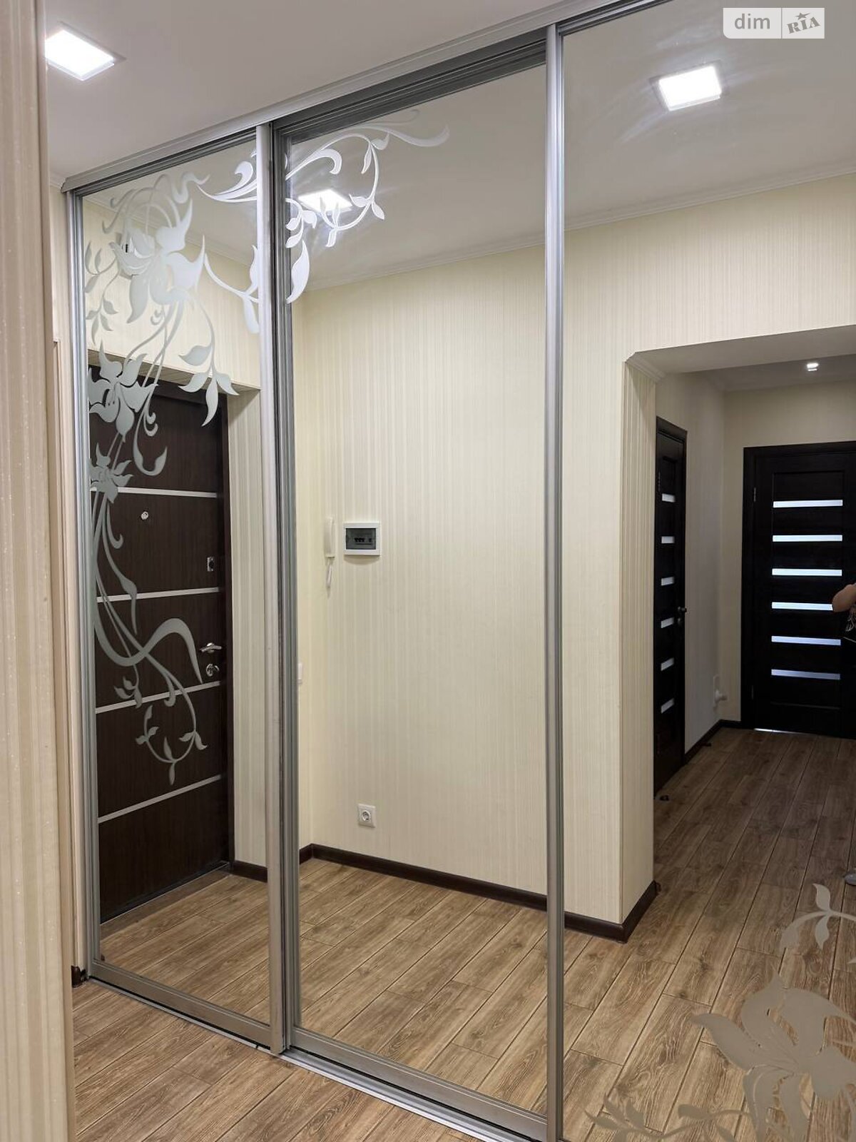 Обʼєкт нерухомості: 2 КІМ. КВАРТИРА, ПЛОЩА - 56.4 м², ЦІНА - 67 000 $
, вул. Алеї — HUBTRUST, Вінниця