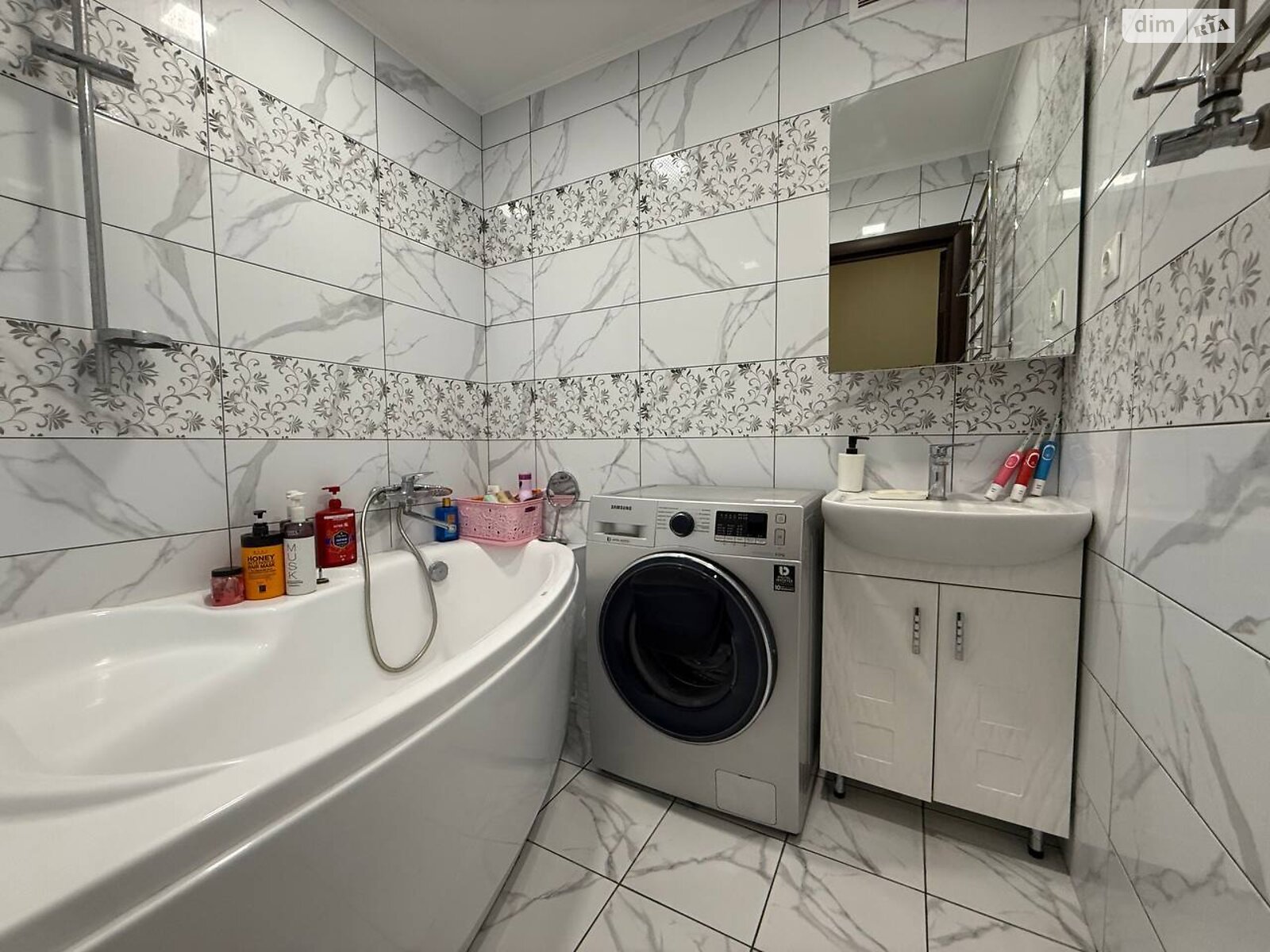 Обʼєкт нерухомості: 2 КІМ. КВАРТИРА, ПЛОЩА - 56.4 м², ЦІНА - 67 000 $
, вул. Алеї — HUBTRUST, Вінниця