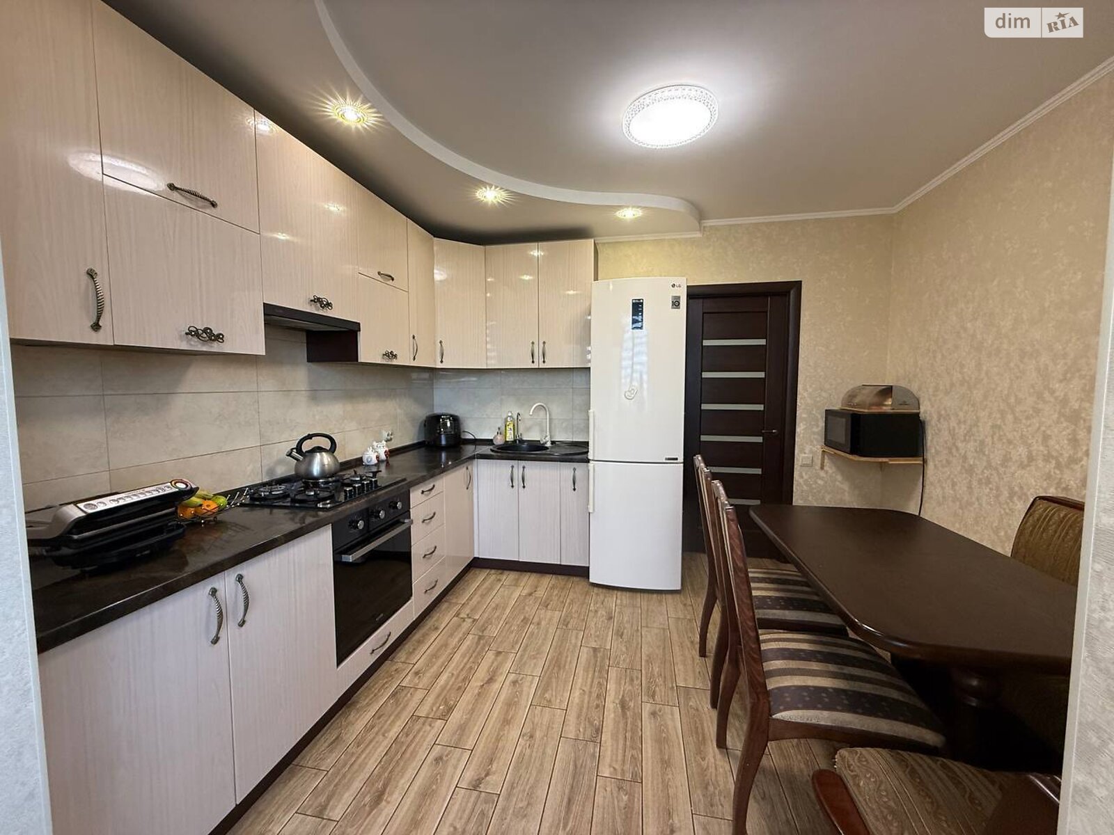 Обʼєкт нерухомості: 2 КІМ. КВАРТИРА, ПЛОЩА - 56.4 м², ЦІНА - 67 000 $
, вул. Алеї — HUBTRUST, Вінниця