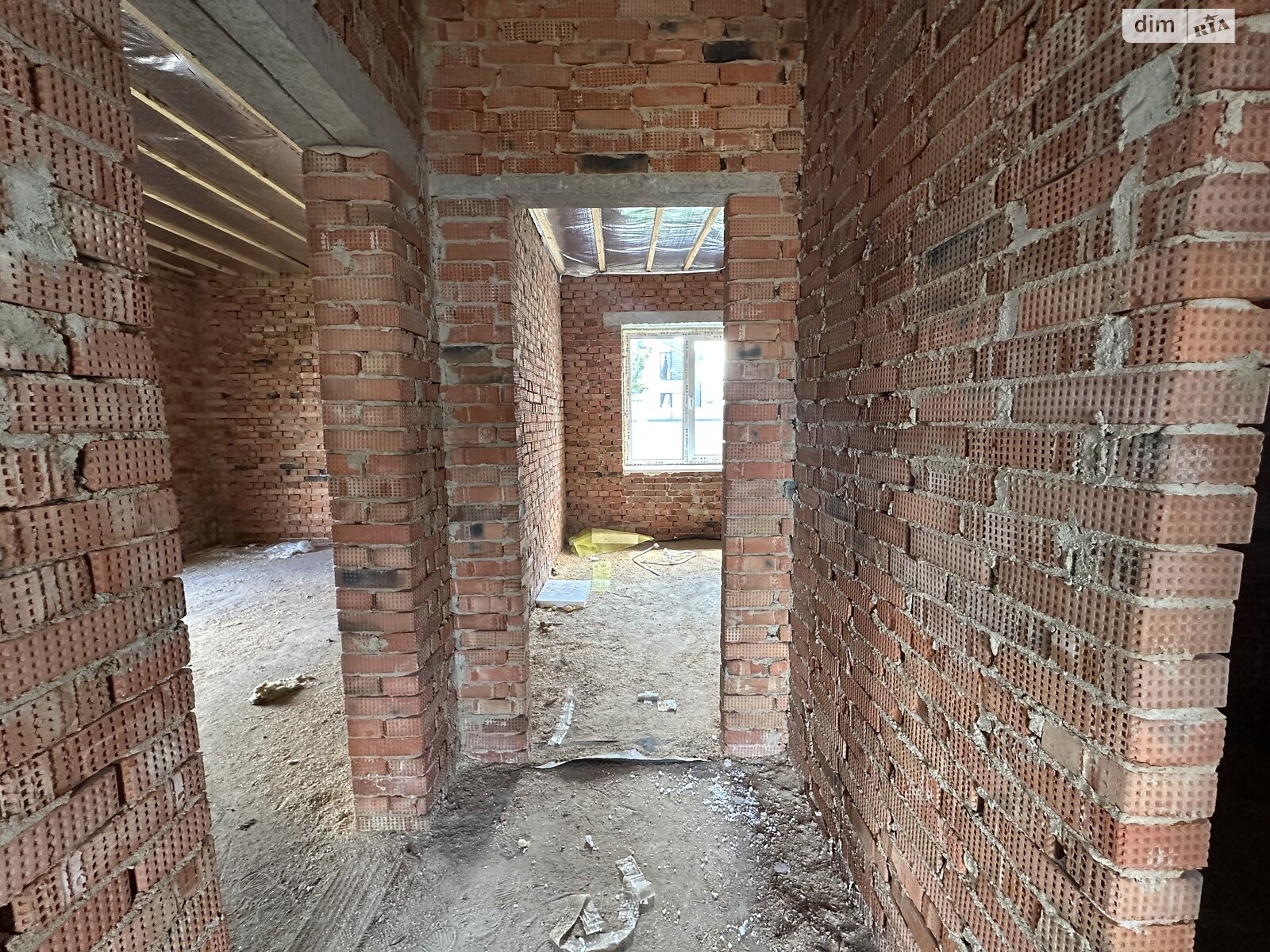 Обʼєкт нерухомості: 2 КІМ. БУДИНОК, ПЛОЩА - 89 м², ЦІНА - 75 000 $
, пров. Козацький — HUBTRUST, Вінниця