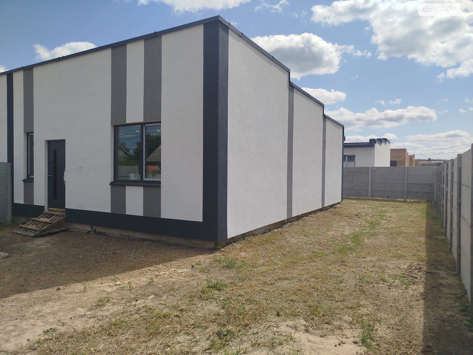 Обʼєкт нерухомості: 2 КІМ. ТАУНХАУС, ПЛОЩА - 80 м², ЦІНА - 42 000 $
 — HUBTRUST, Вінниця