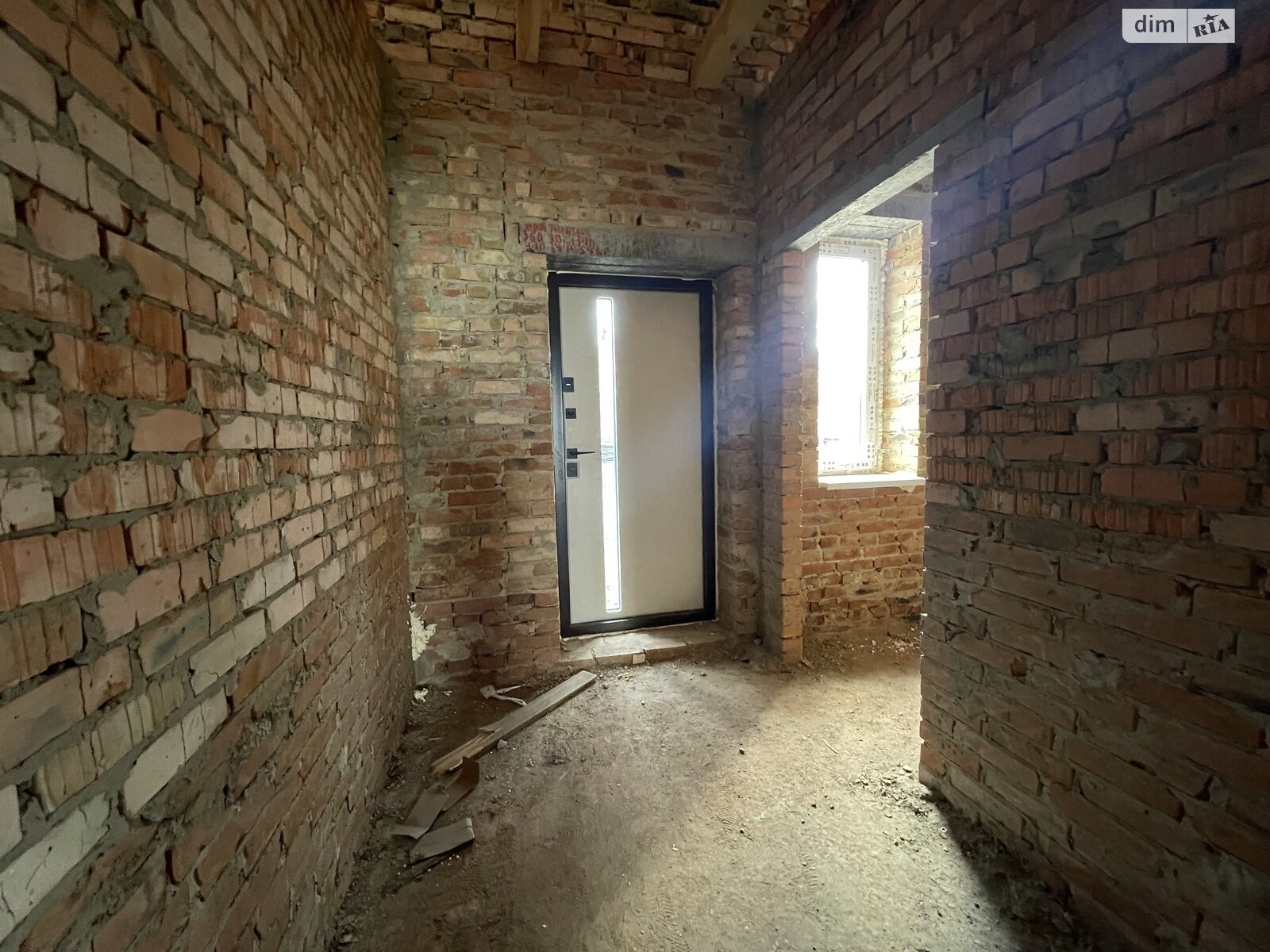 Обʼєкт нерухомості: 2 КІМ. ТАУНХАУС, ПЛОЩА - 80 м², ЦІНА - 37 000 $
, вул. Садова — HUBTRUST, Вінниця