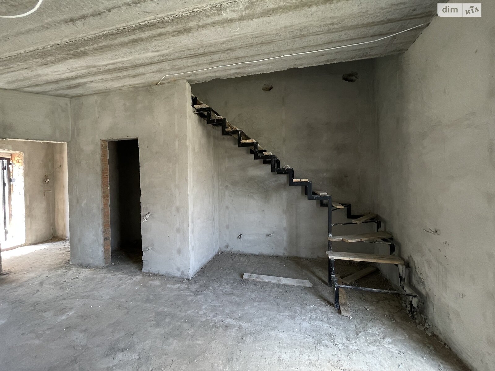 Обʼєкт нерухомості: 2 КІМ. ТАУНХАУС, ПЛОЩА - 75 м², ЦІНА - 52 000 $
 — HUBTRUST, Вінниця
