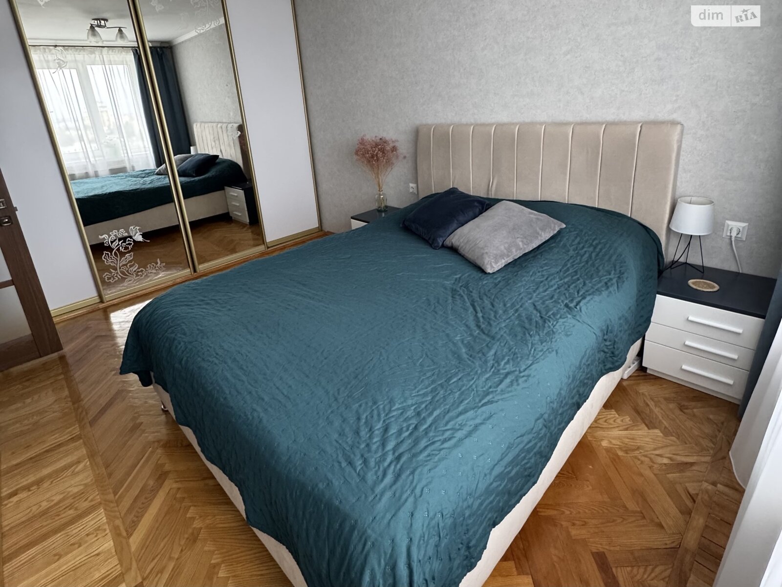 2 КІМ. КВАРТИРА, ПЛОЩА - 57 м², ЦІНА - 27 000 $
, вул. Марії Литвиненко-Вольгемут