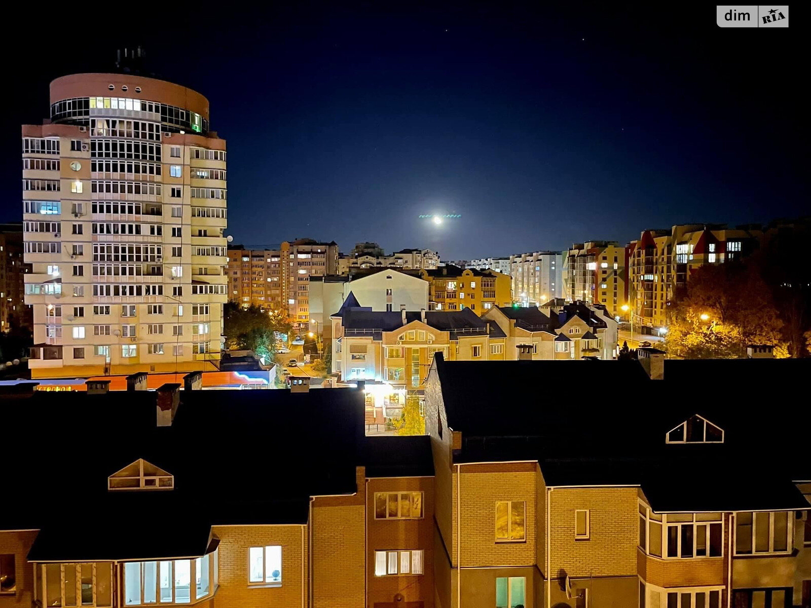 Обʼєкт нерухомості: 4 КІМ. КВАРТИРА, ПЛОЩА - 107 м², ЦІНА - 32 900 $
, вул. Зодчих — HUBTRUST, Вінниця