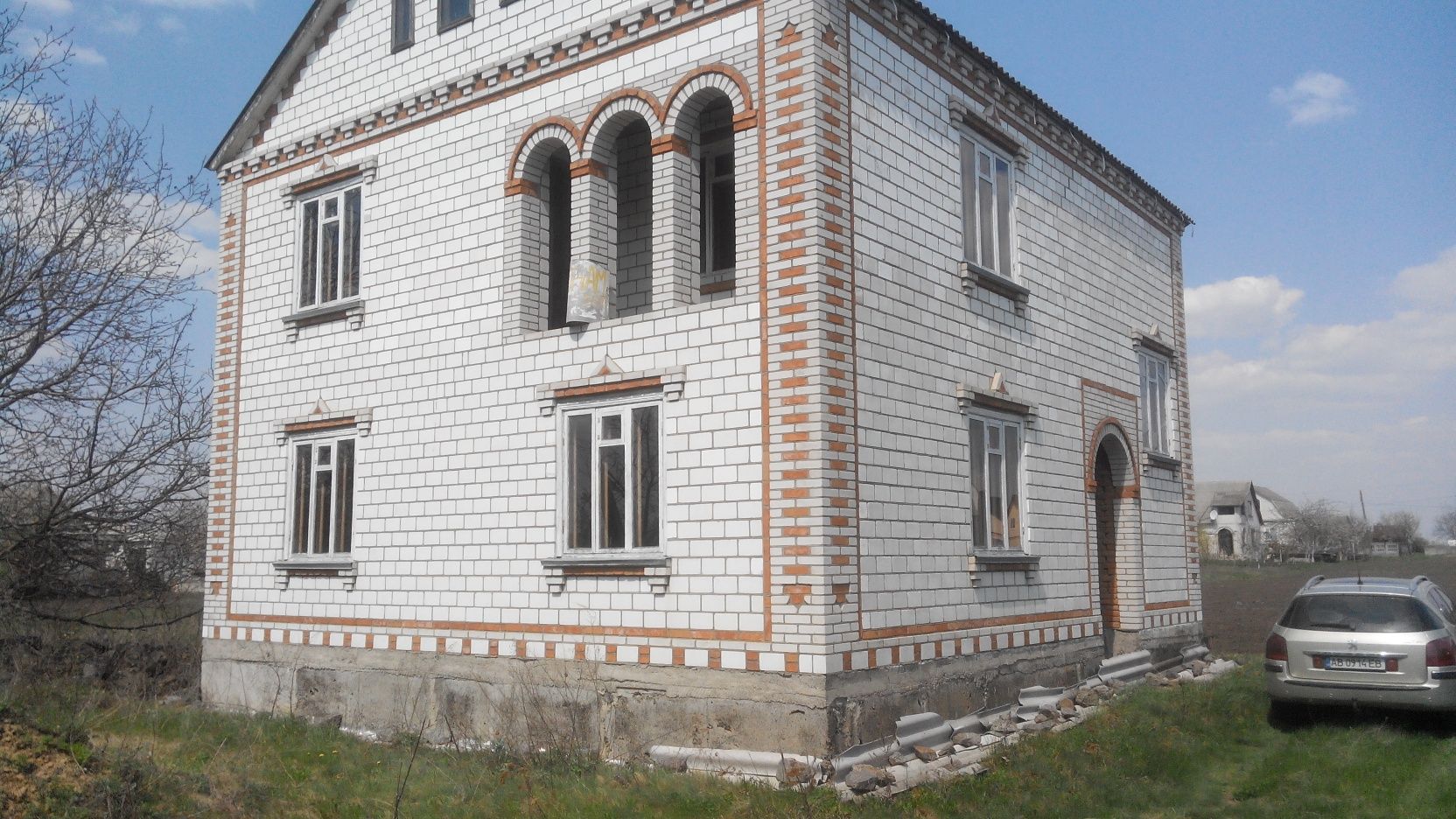 6 КІМ. БУДИНОК, ПЛОЩА - 180 м², ЦІНА - 22 000 $
