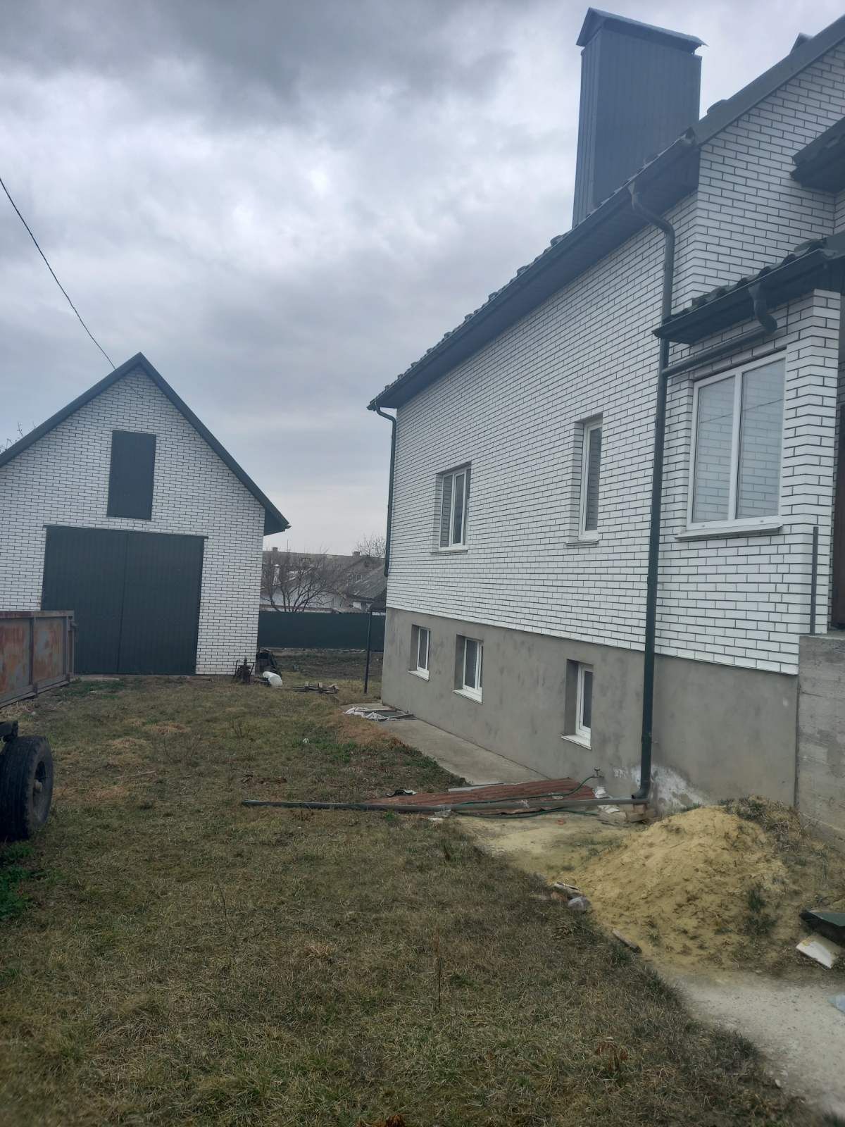 5 КІМ. БУДИНОК, ПЛОЩА - 160 м², ЦІНА - 88 000 $
